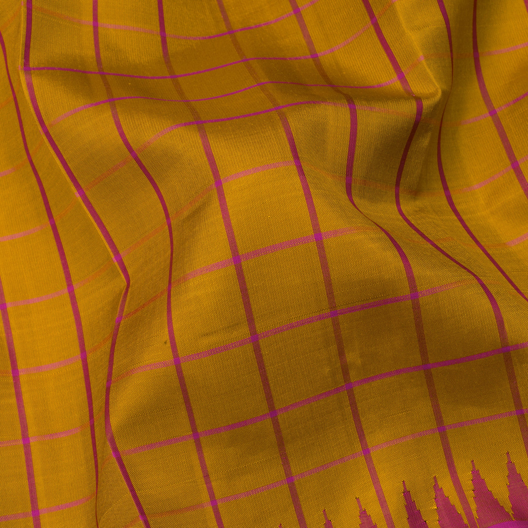 Kanakavalli Kanjivaram Silk Sari 23-430-HS001-09044 - Fabric View