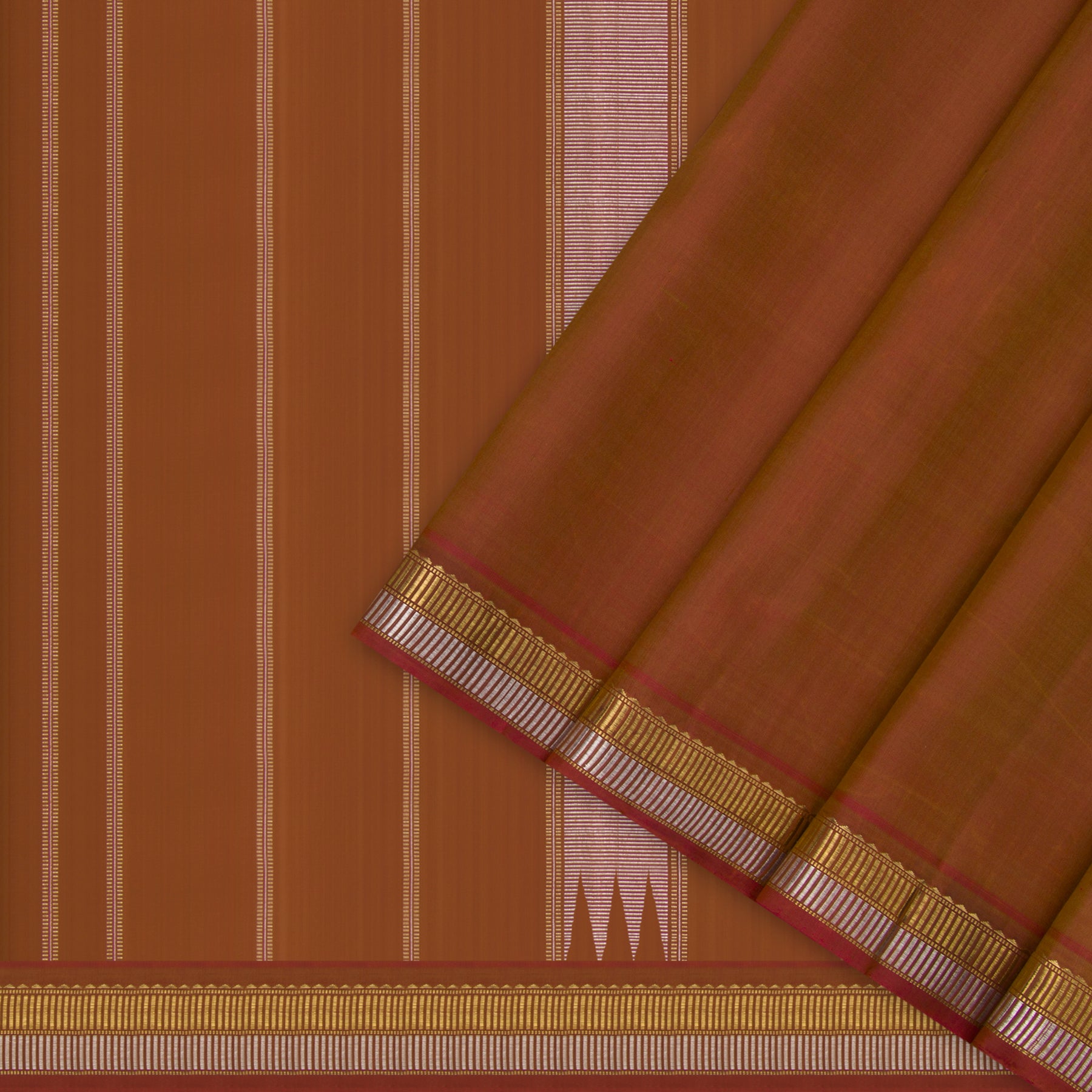 Kanakavalli Kanjivaram Silk Sari 23-560-HS001-03321 - Cover View