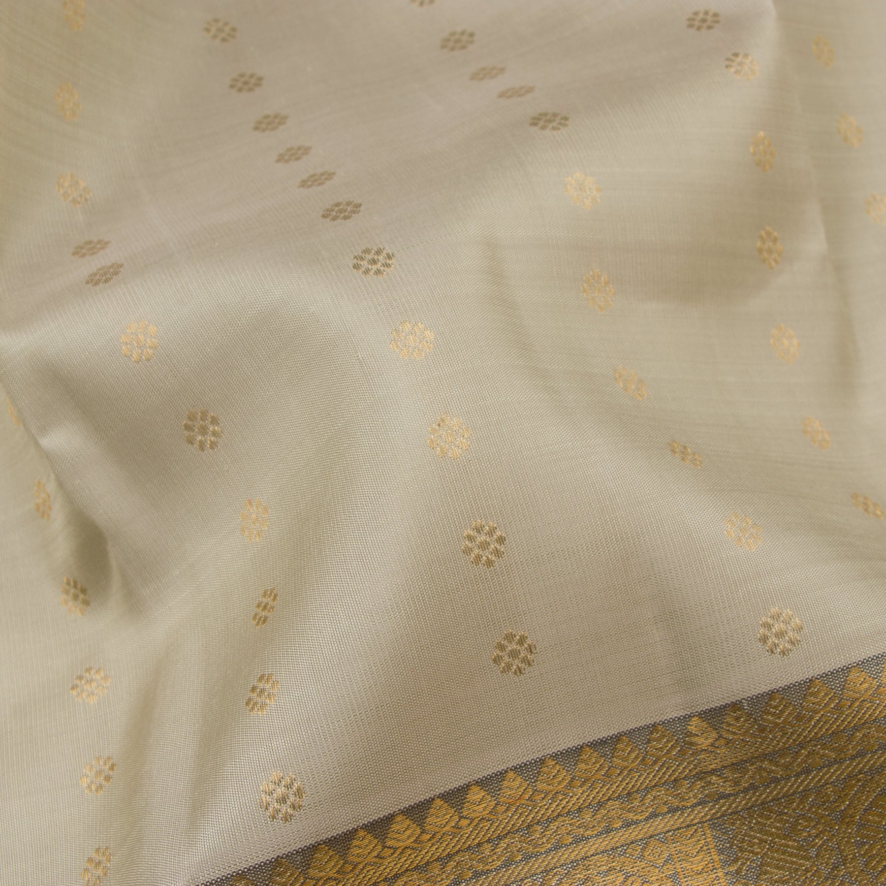 Kanakavalli Kanjivaram Silk Sari 23-595-HS001-02928 - Fabric View