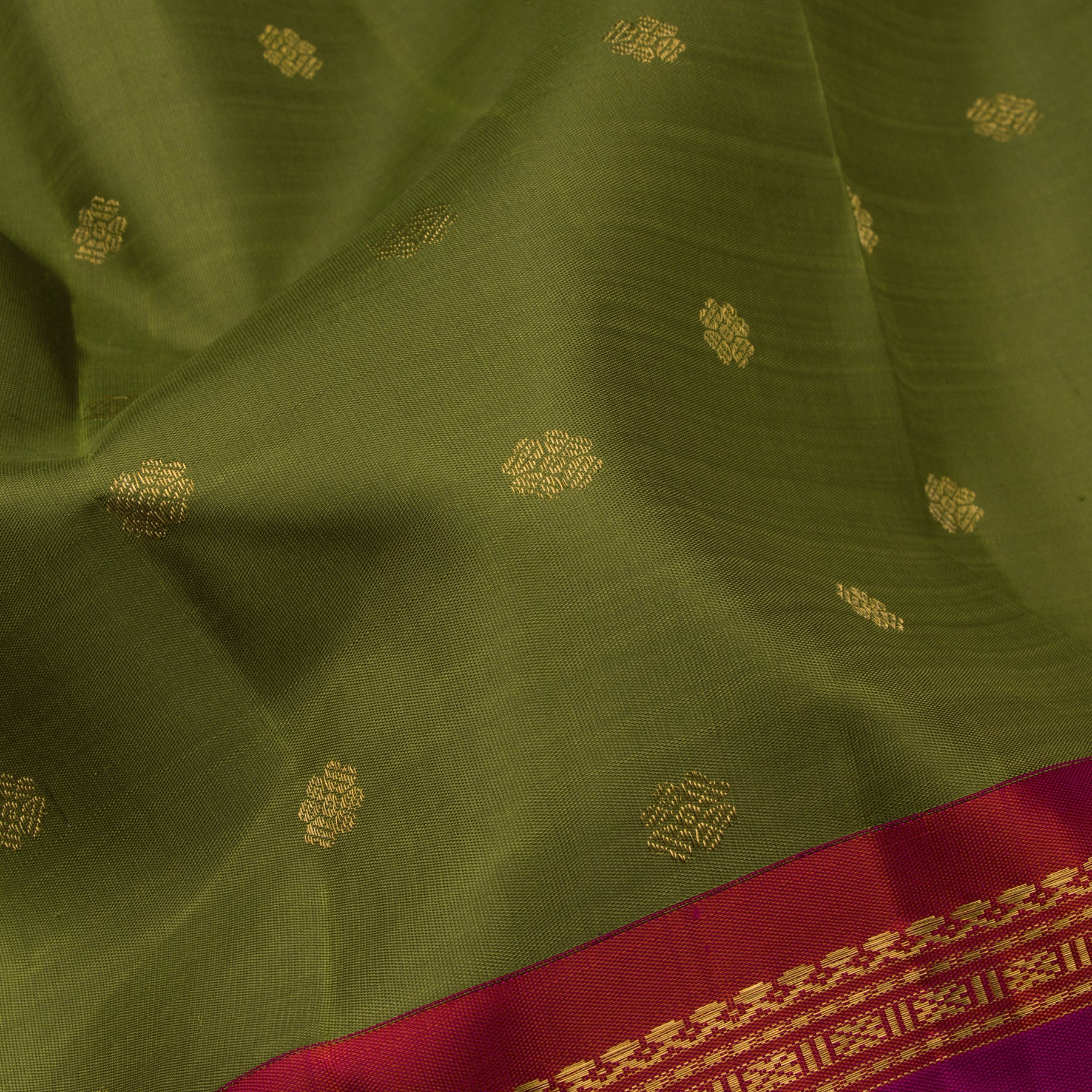 Kanakavalli Kanjivaram Silk Sari 23-595-HS001-02941 - Fabric View