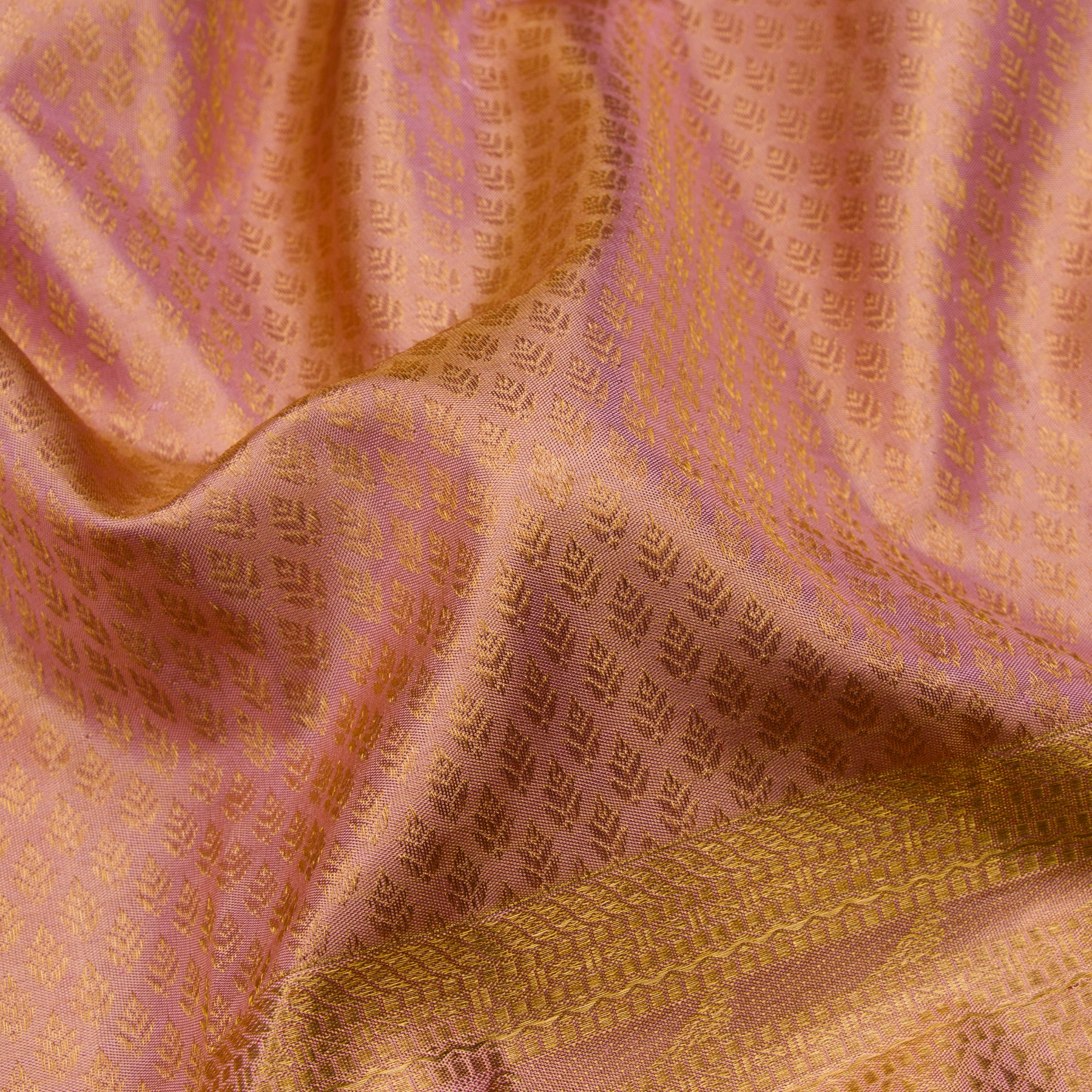 Kanakavalli Kanjivaram Silk Sari 23-595-HS001-11312 - Fabric View
