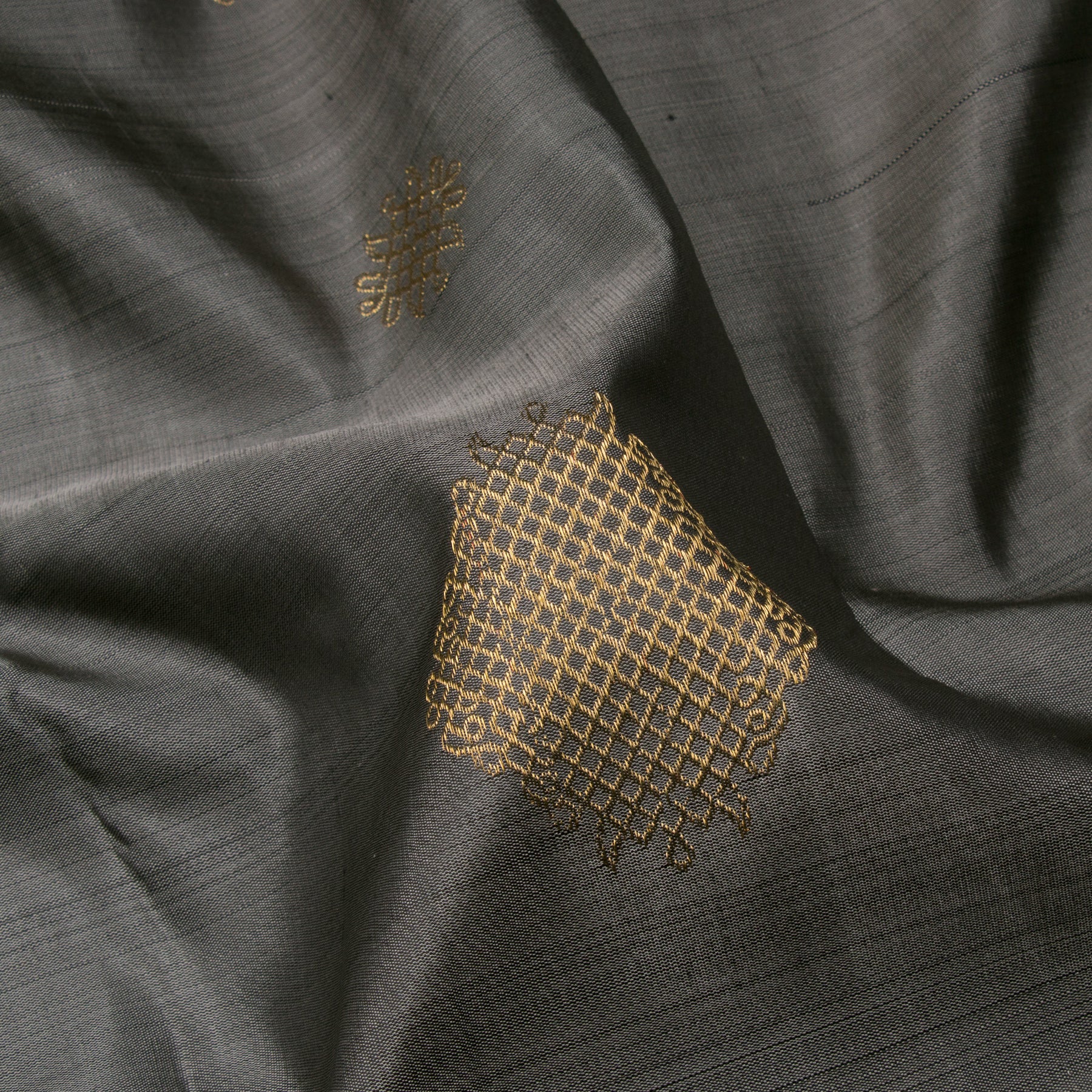 Kanakavalli Kanjivaram Silk Sari 23-595-HS001-11347 - Fabric View