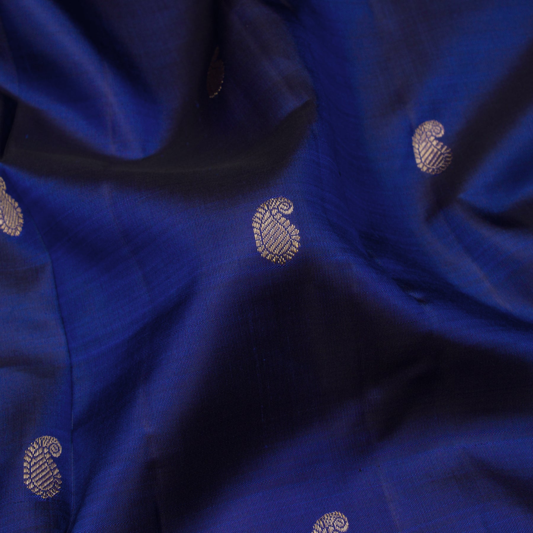 Kanakavalli Kanjivaram Silk Sari 23-595-HS001-11434 - Fabric View