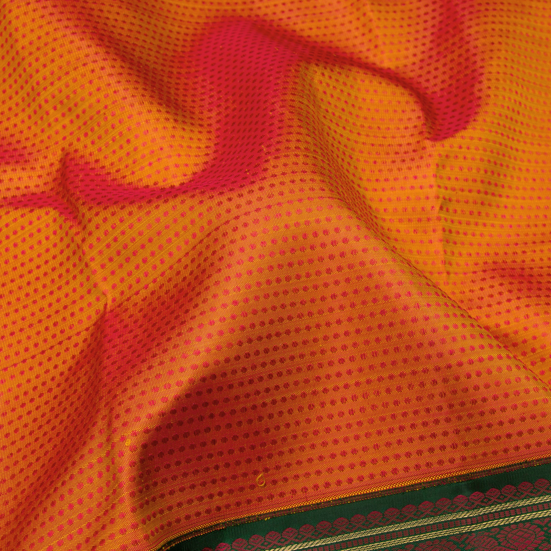Kanakavalli Kanjivaram Silk Sari 23-595-HS001-12169 - Fabric View