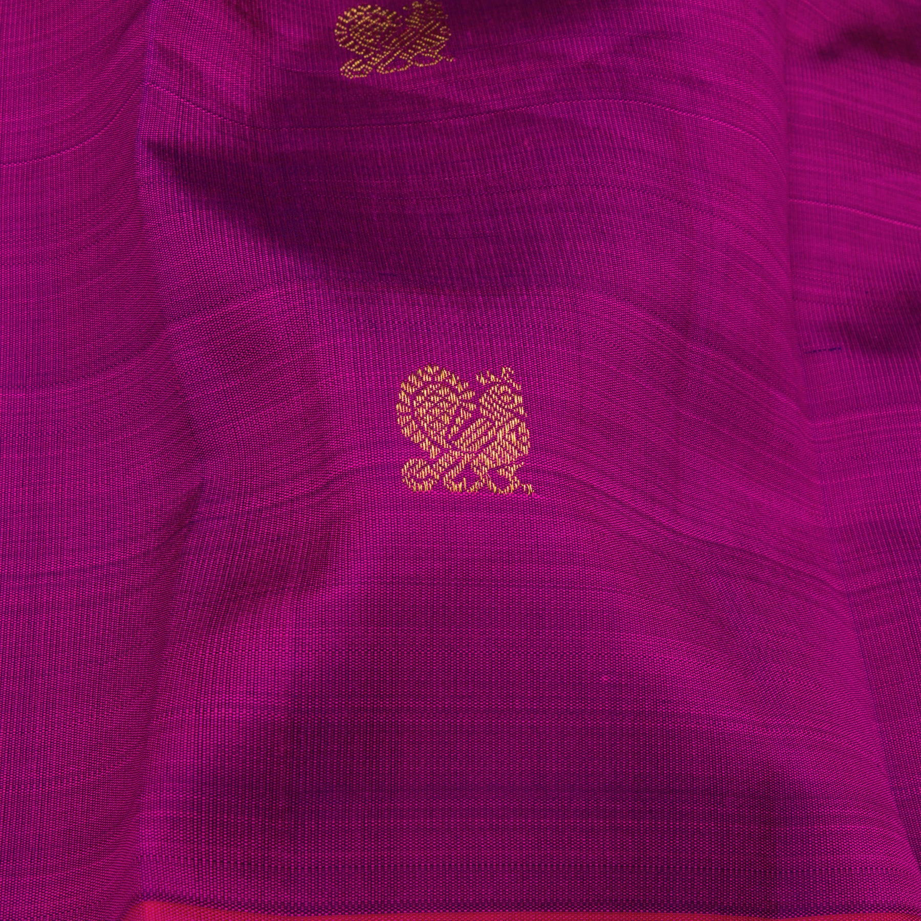 Kanakavalli Kanjivaram Silk Sari 23-595-HS001-12669 - Fabric View