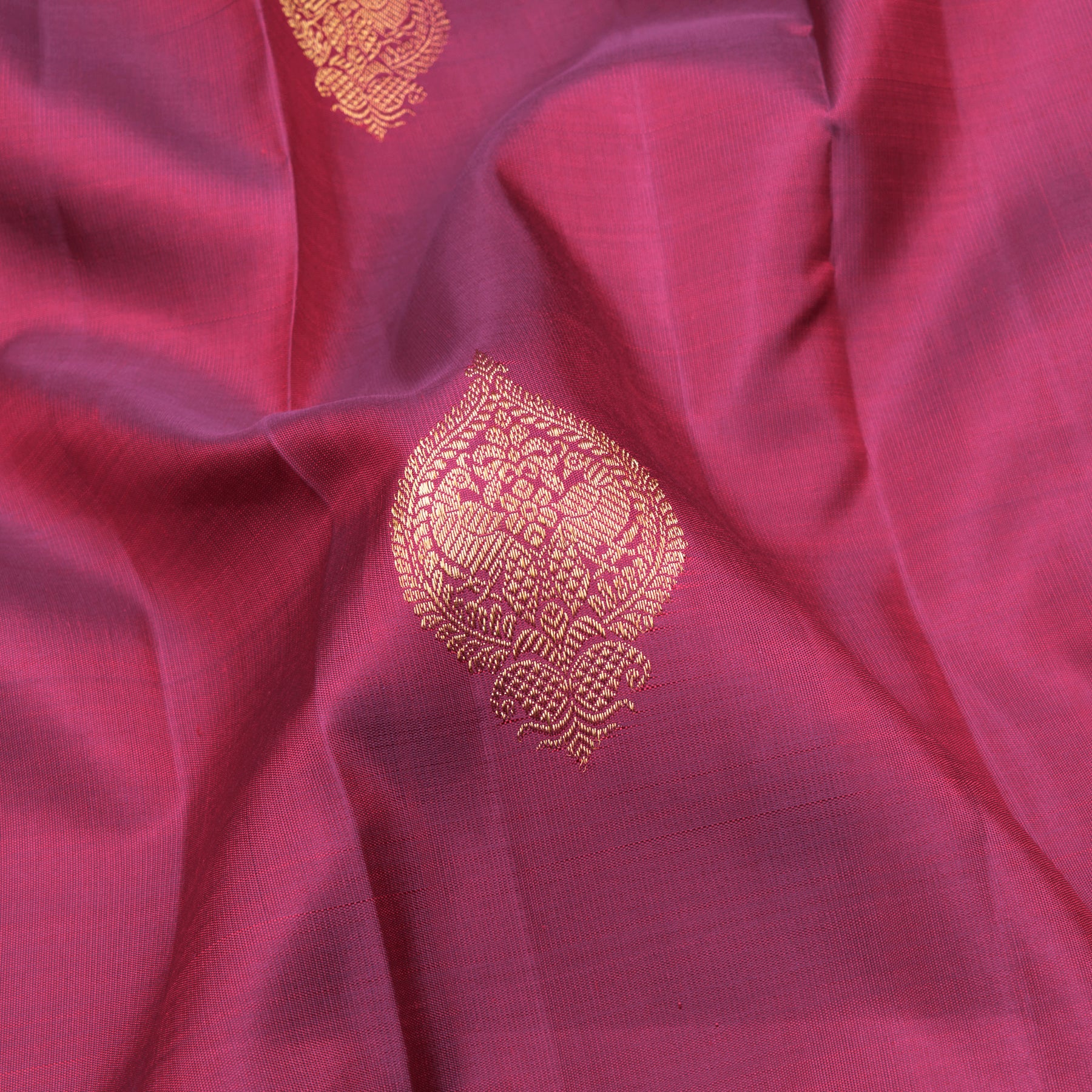 Kanakavalli Kanjivaram Silk Sari 23-595-HS001-12702 - Fabric View