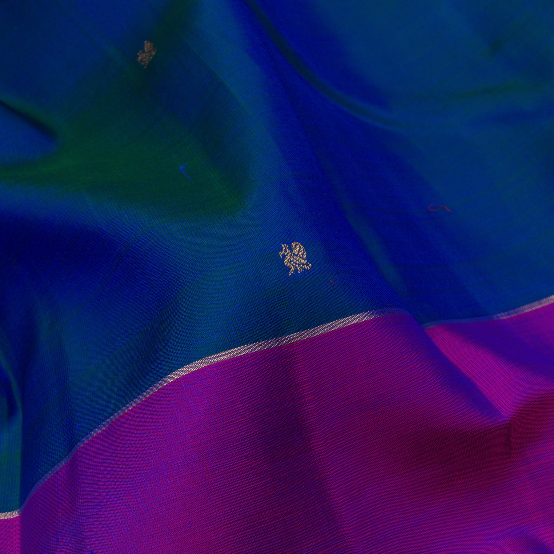 Kanakavalli Kanjivaram Silk Sari 23-599-HS001-01955 - Fabric View