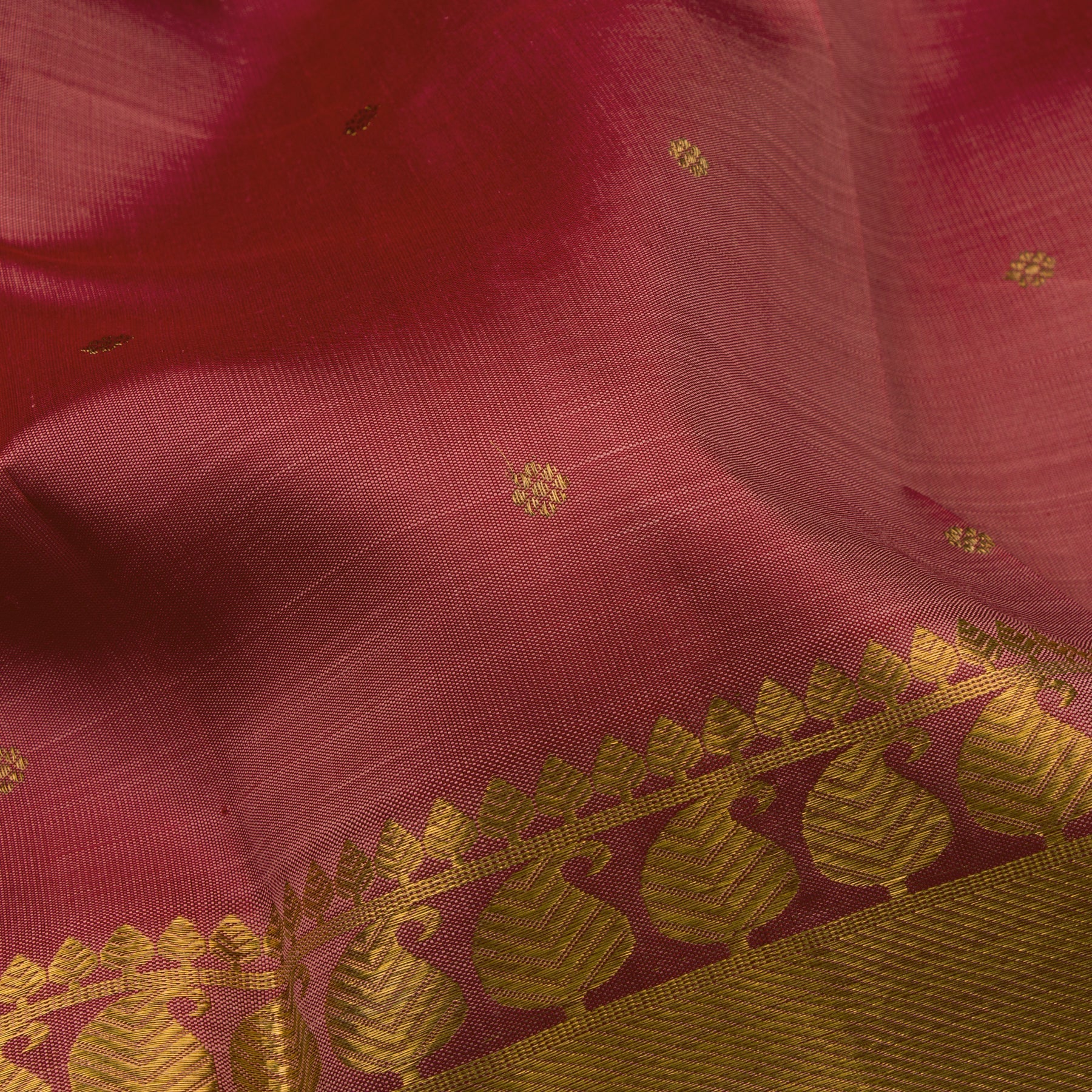Kanakavalli Kanjivaram Silk Sari 23-599-HS001-02060 - Fabric View