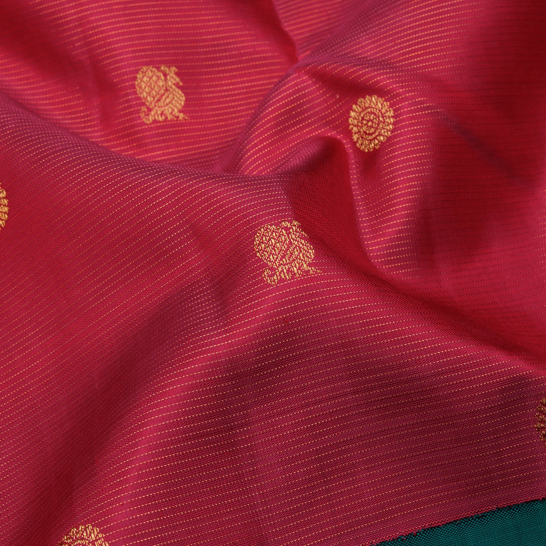 Kanakavalli Kanjivaram Silk Sari 23-599-HS001-02064 - Fabric View