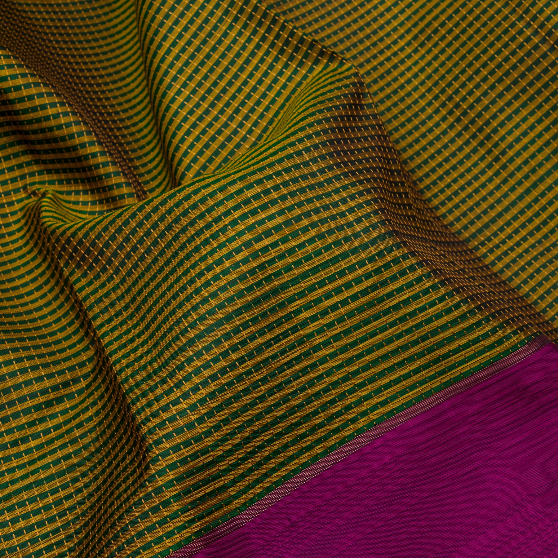 Kanakavalli Kanjivaram Silk Sari 23-599-HS001-03949 - Fabric View