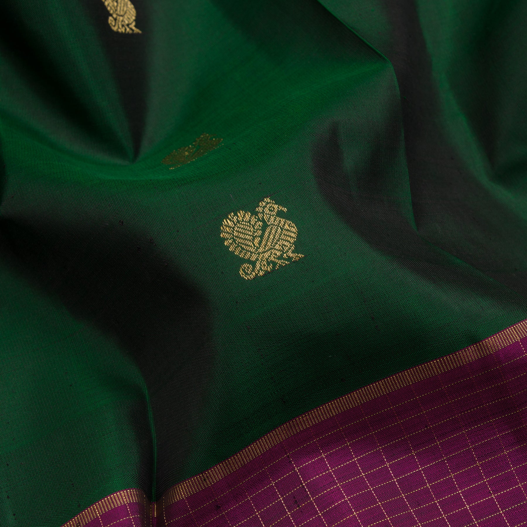 Kanakavalli Kanjivaram Silk Sari 23-599-HS001-03995 - Fabric View