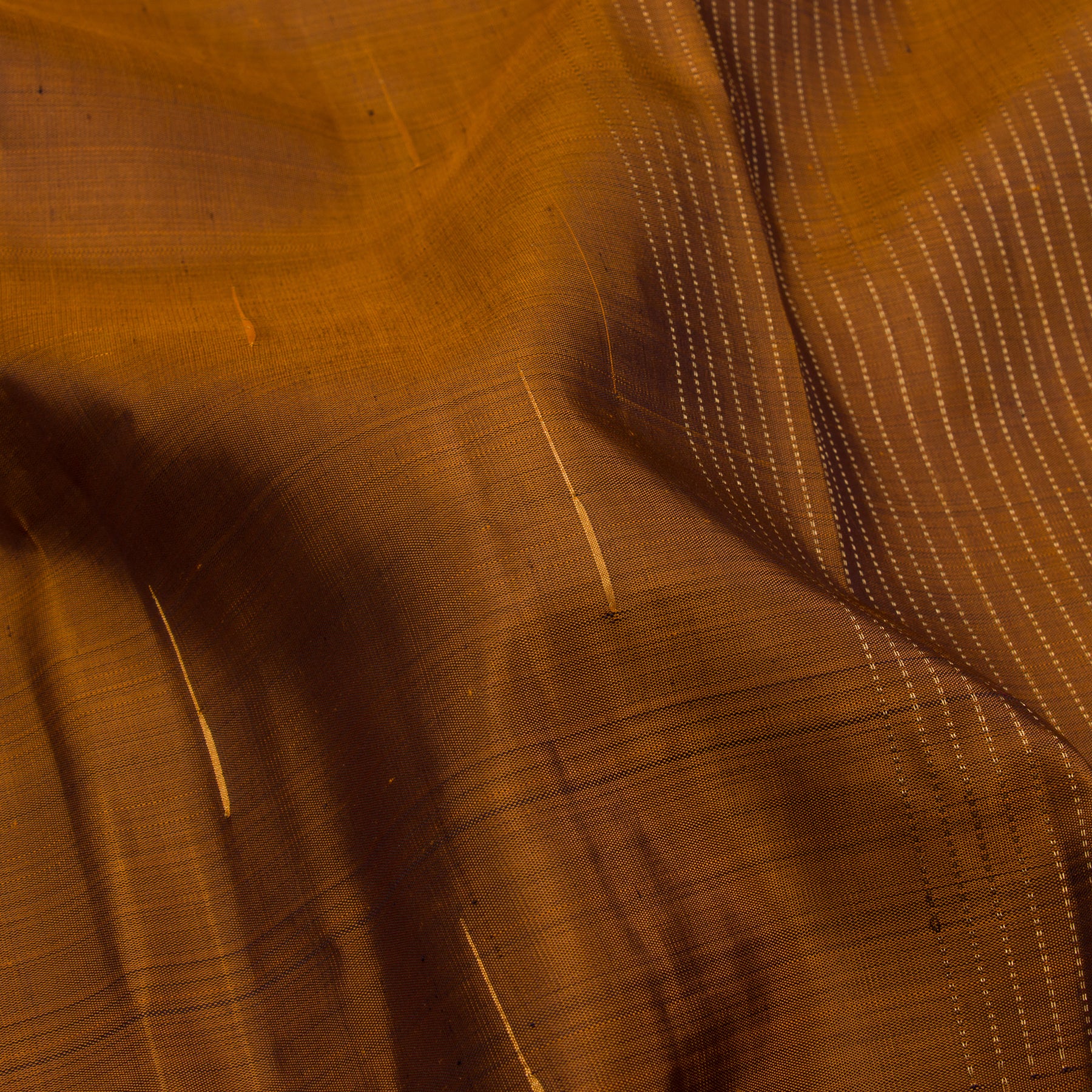Kanakavalli Kanjivaram Silk Sari 23-599-HS001-03998 - Fabric View