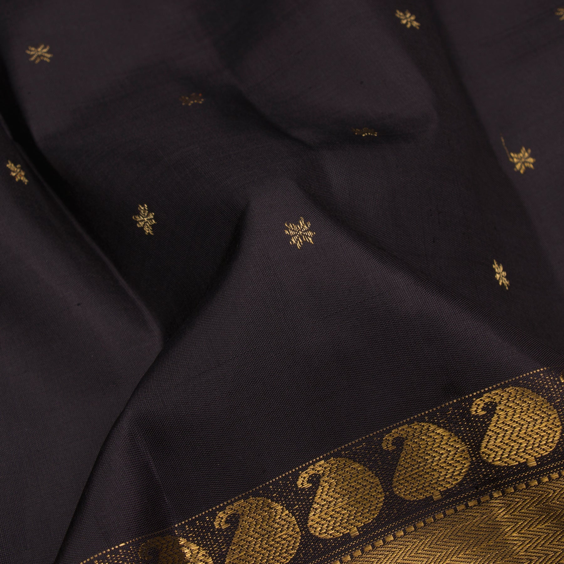 Kanakavalli Kanjivaram Silk Sari 23-599-HS001-06795 - Fabric View