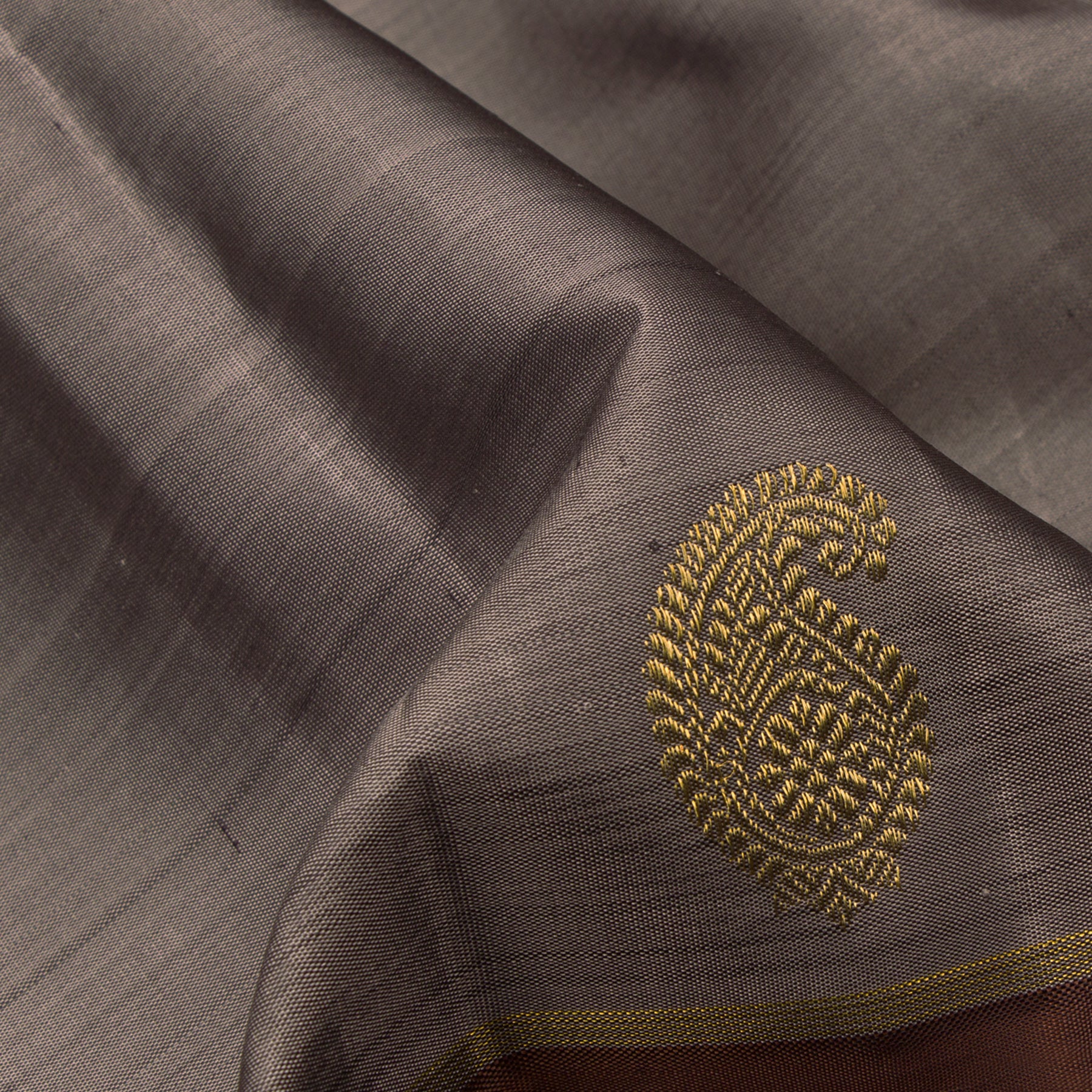 Kanakavalli Kanjivaram Silk Sari 23-599-HS001-08136 - Fabric View