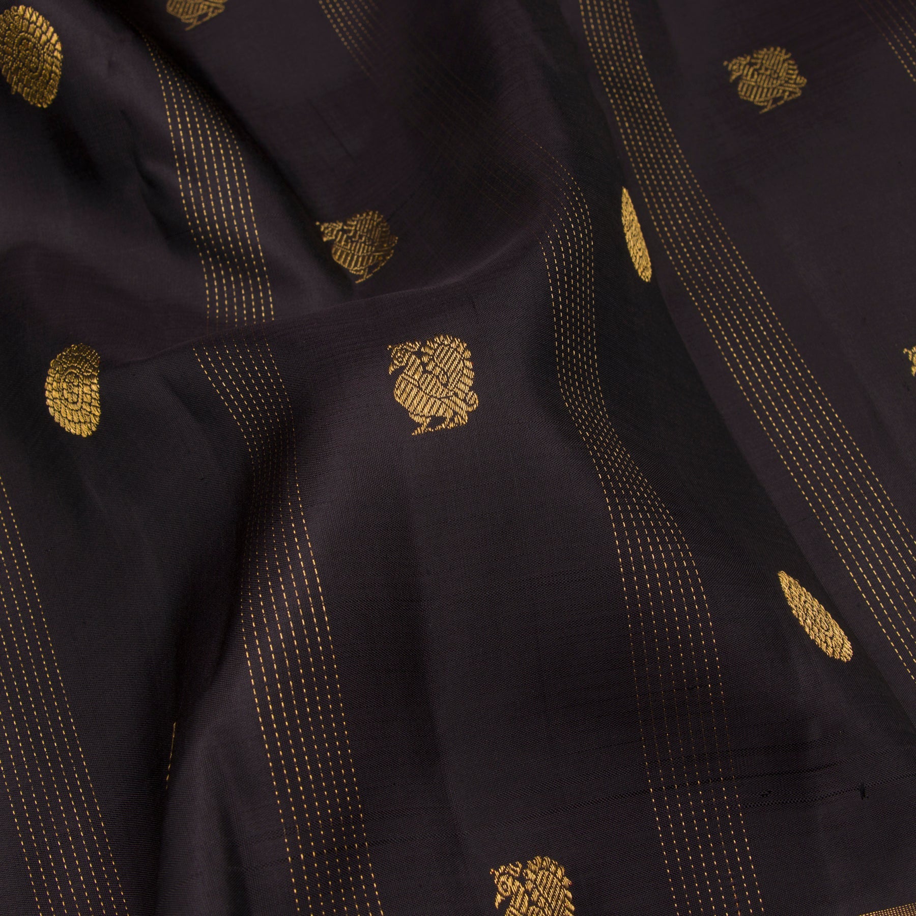 Kanakavalli Kanjivaram Silk Sari 23-599-HS001-09683 - Fabric View