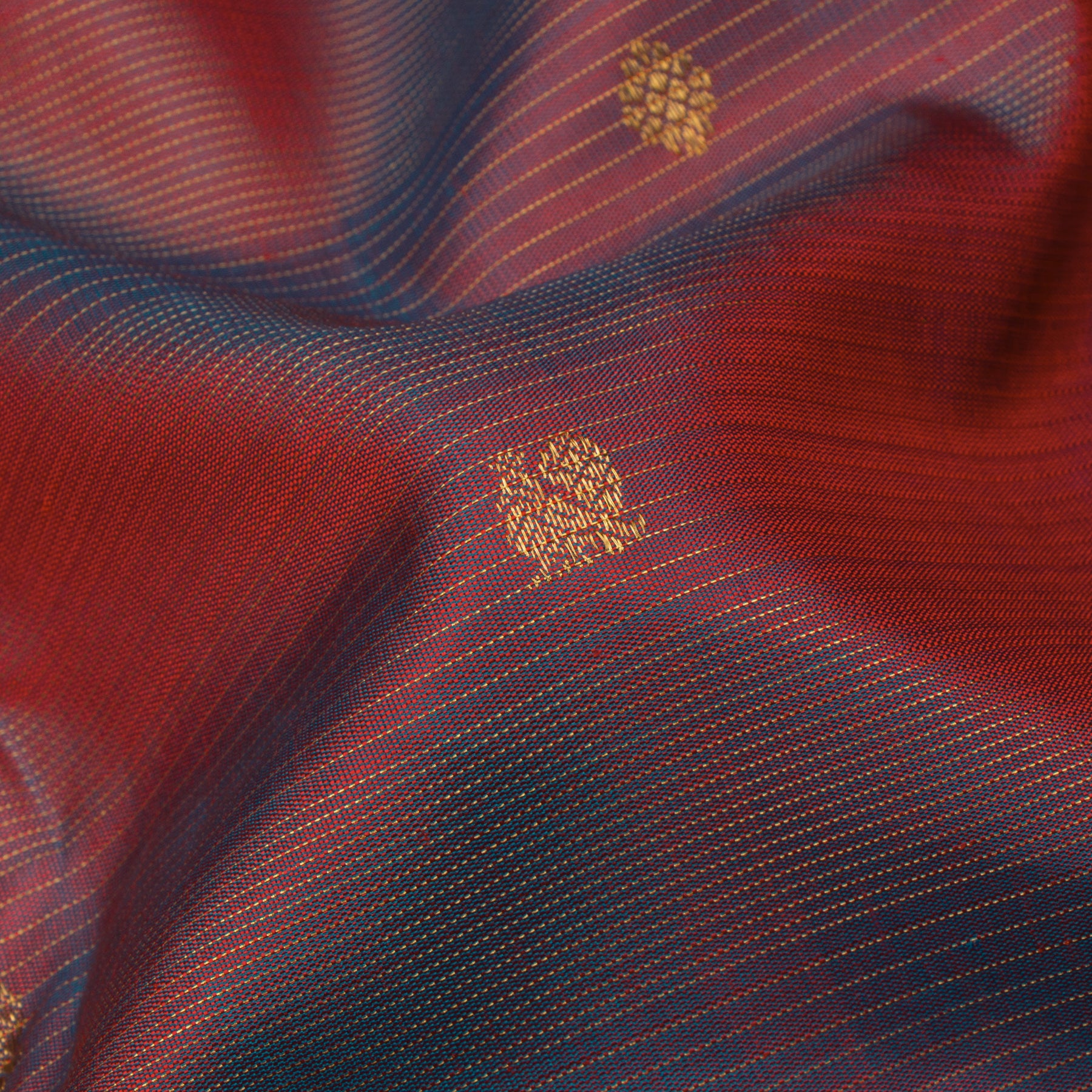 Kanakavalli Kanjivaram Silk Sari 23-599-HS001-11239 - Fabric View