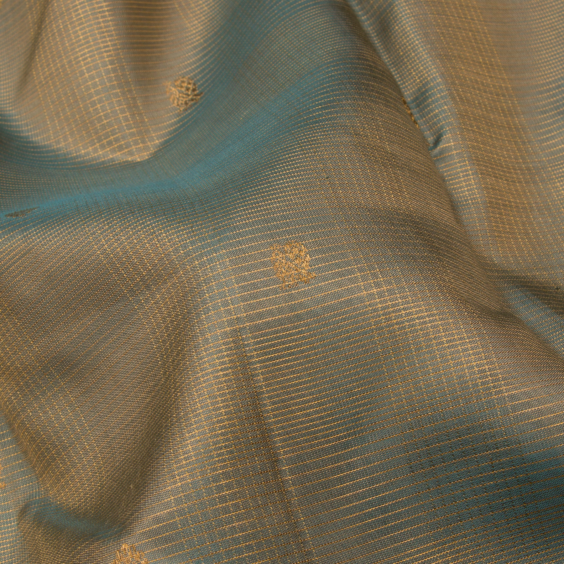 Kanakavalli Kanjivaram Silk Sari 23-599-HS001-12362 - Fabric View