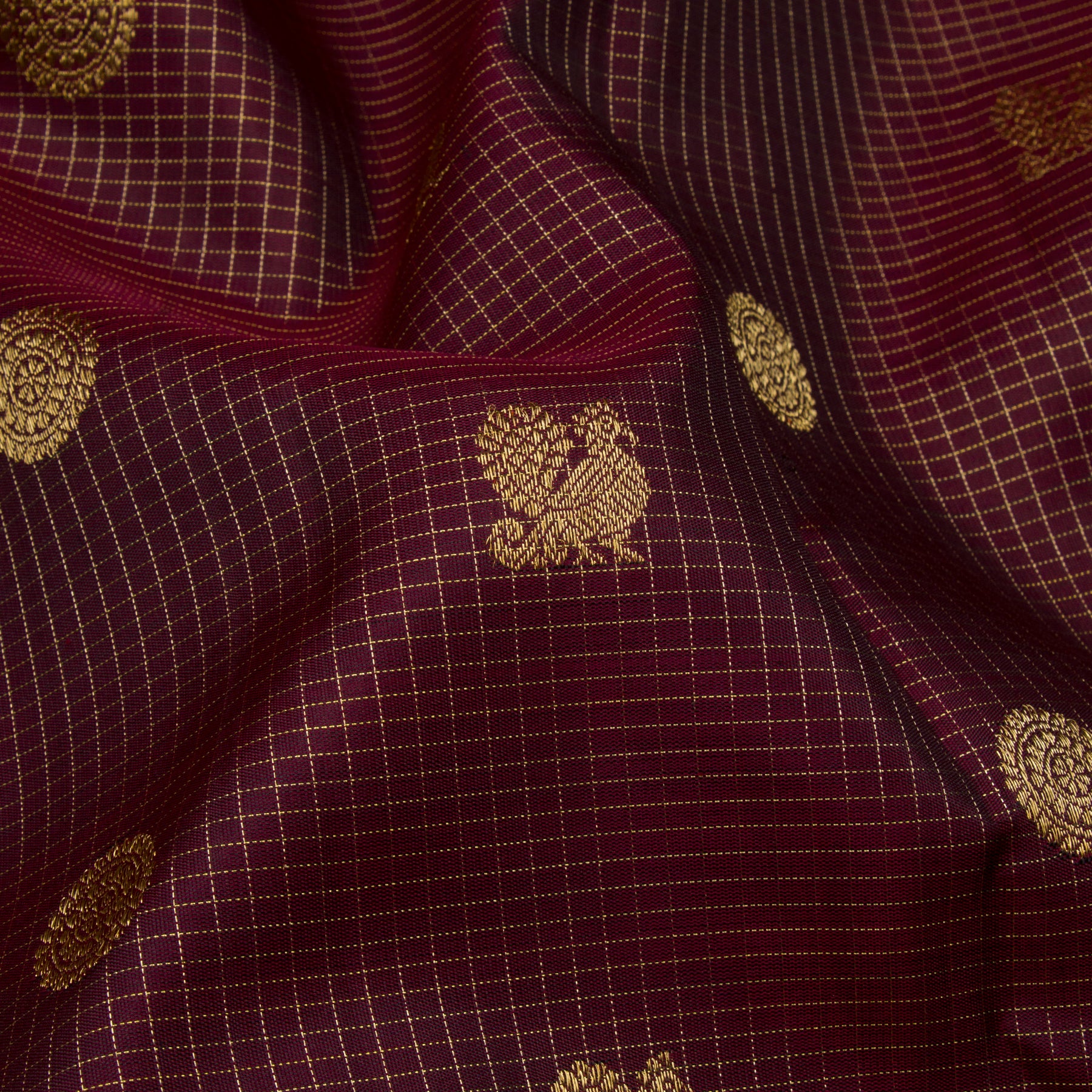 Kanakavalli Kanjivaram Silk Sari 23-599-HS001-12450 - Fabric View