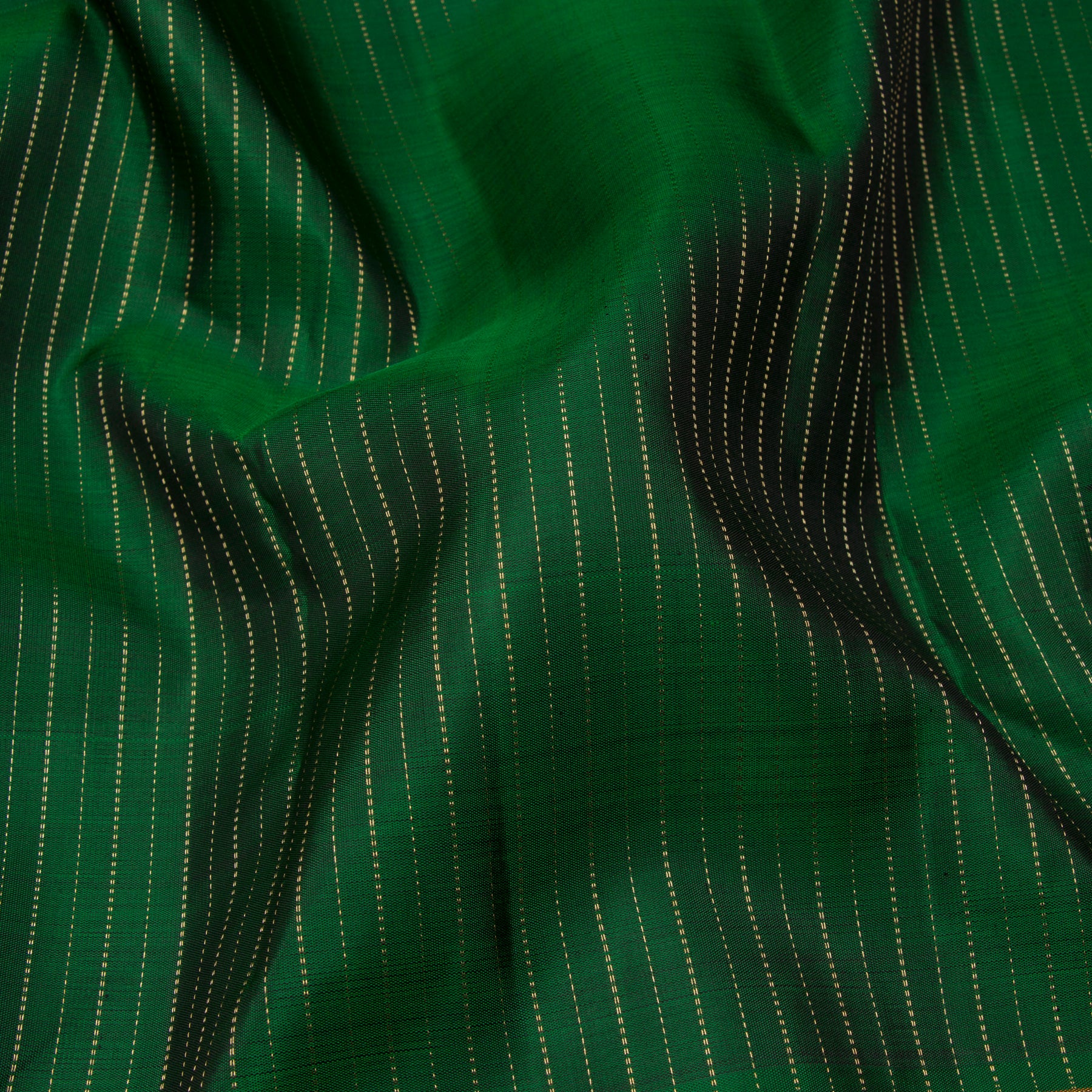 Kanakavalli Kanjivaram Silk Sari 23-599-HS001-13745 - Fabric View