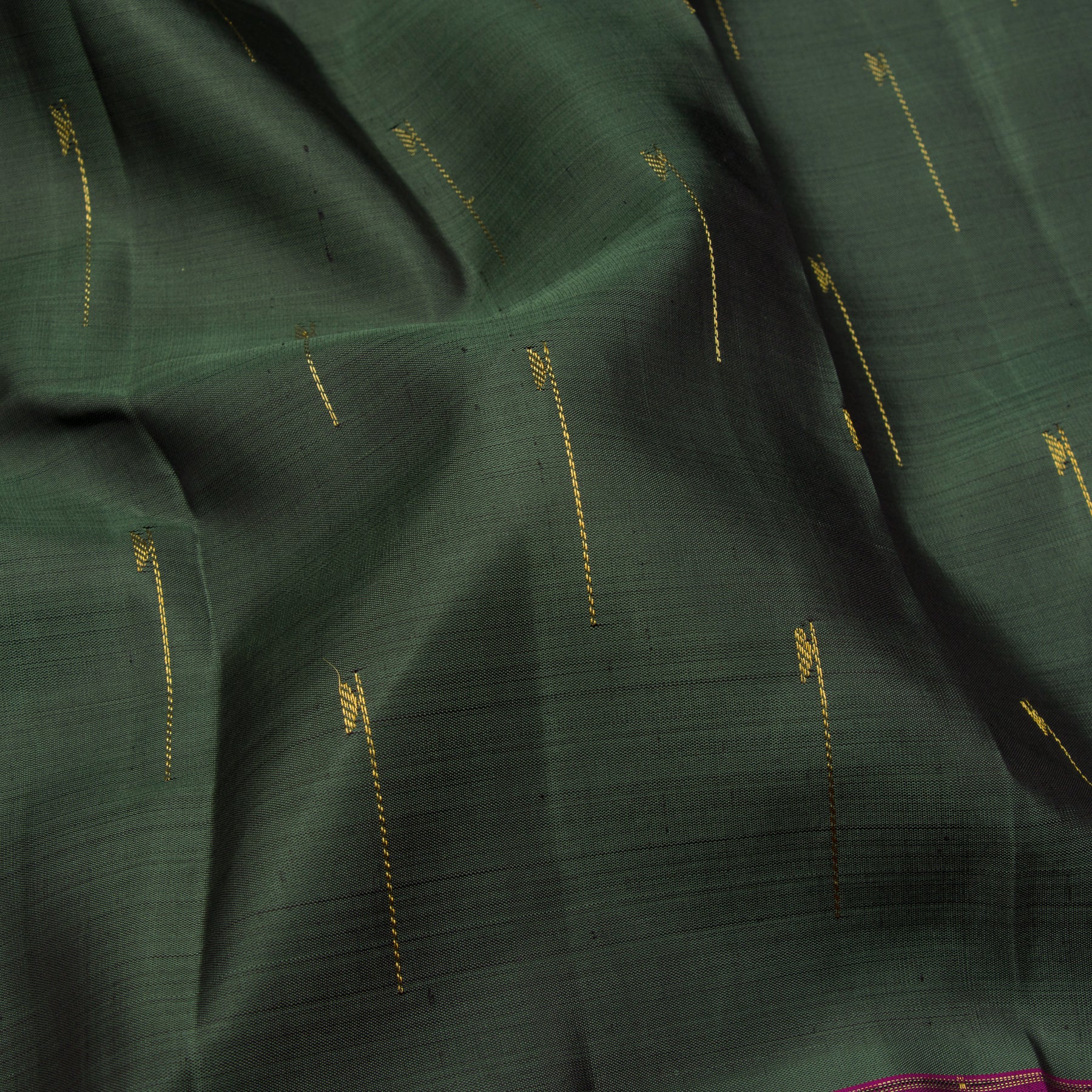 Kanakavalli Kanjivaram Silk Sari 23-599-HS001-13801 - Fabric View