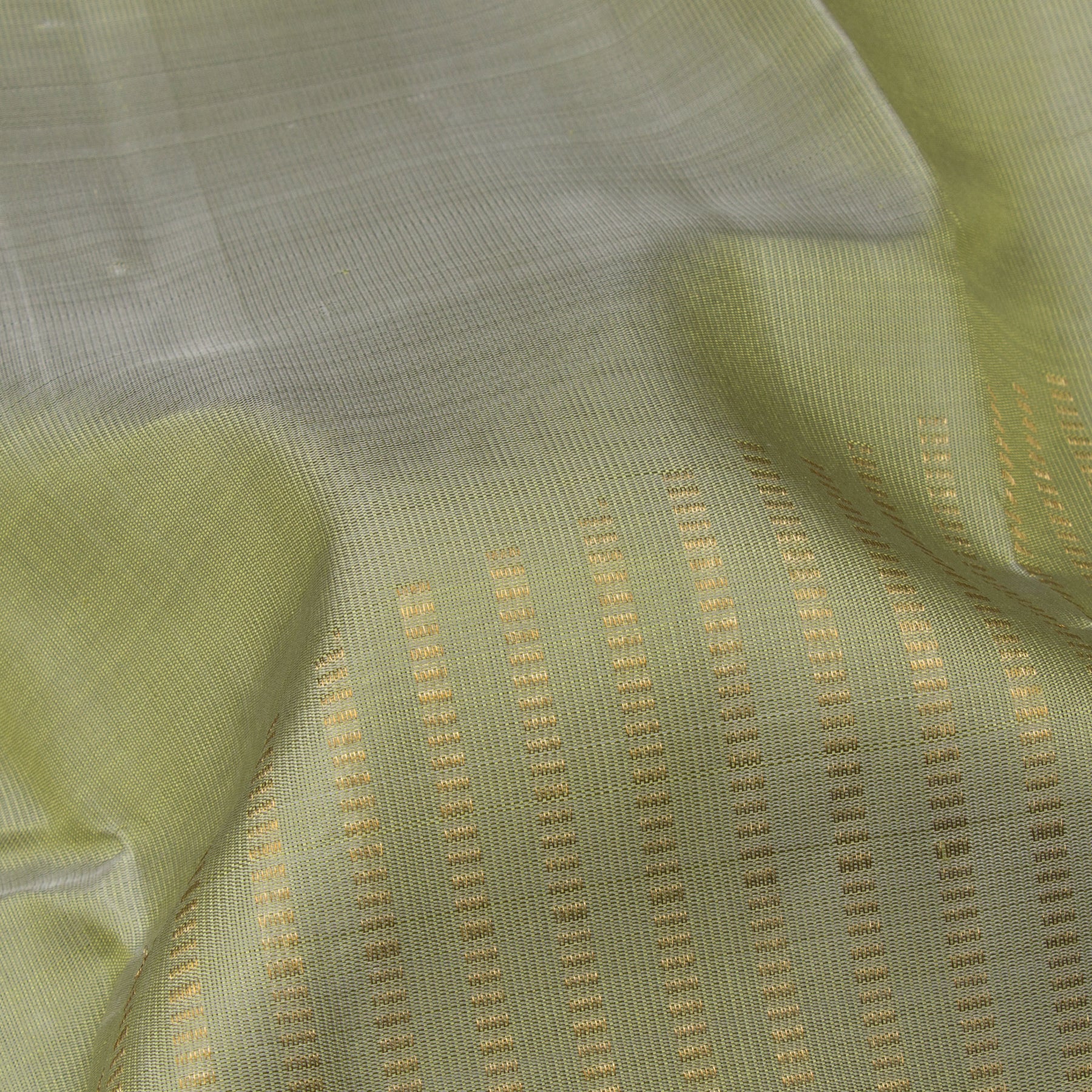 Kanakavalli Kanjivaram Silk Sari 23-599-HS001-13826 - Fabric View
