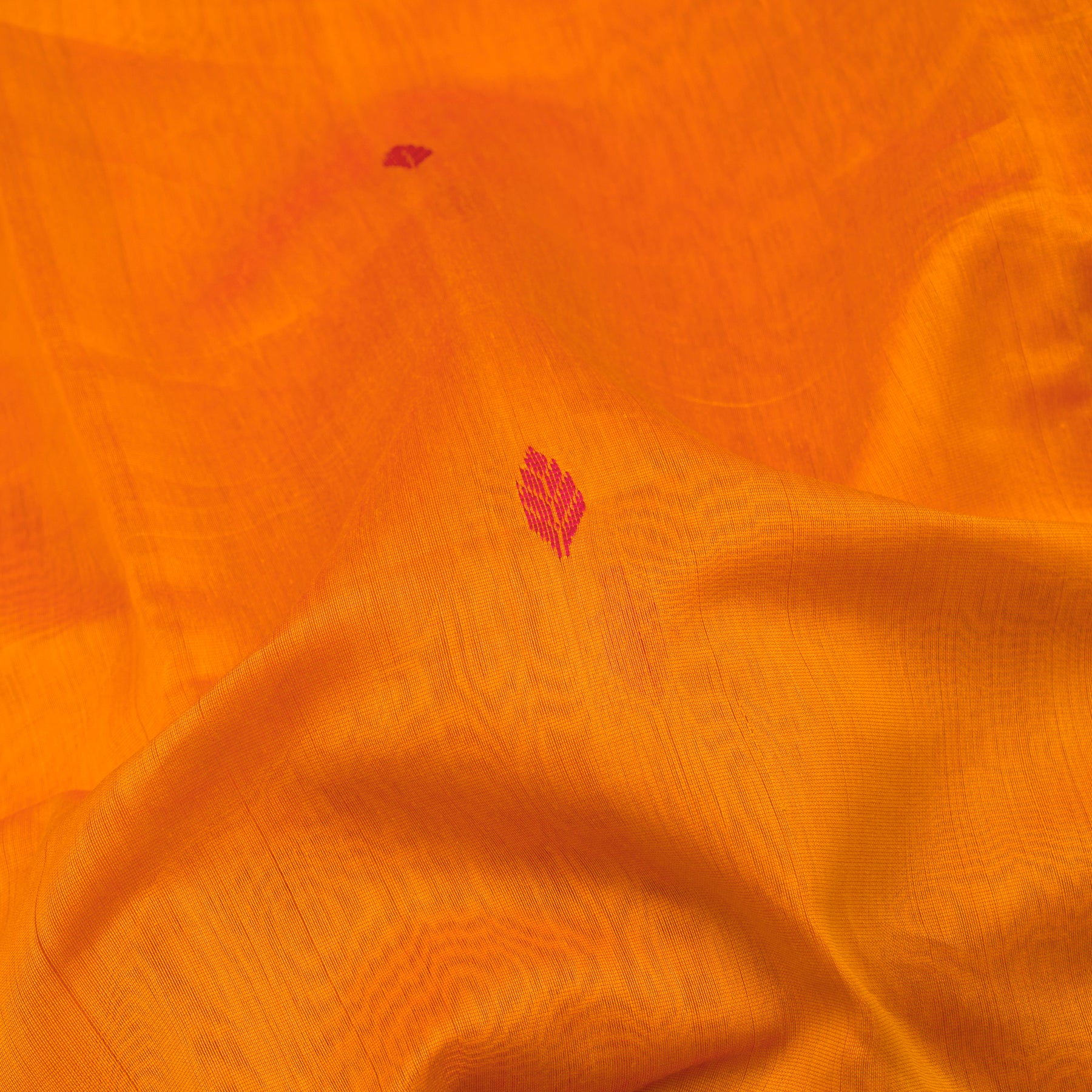 Kanakavalli Silk/Cotton Sari 23-610-HS005-05923 - Fabric View