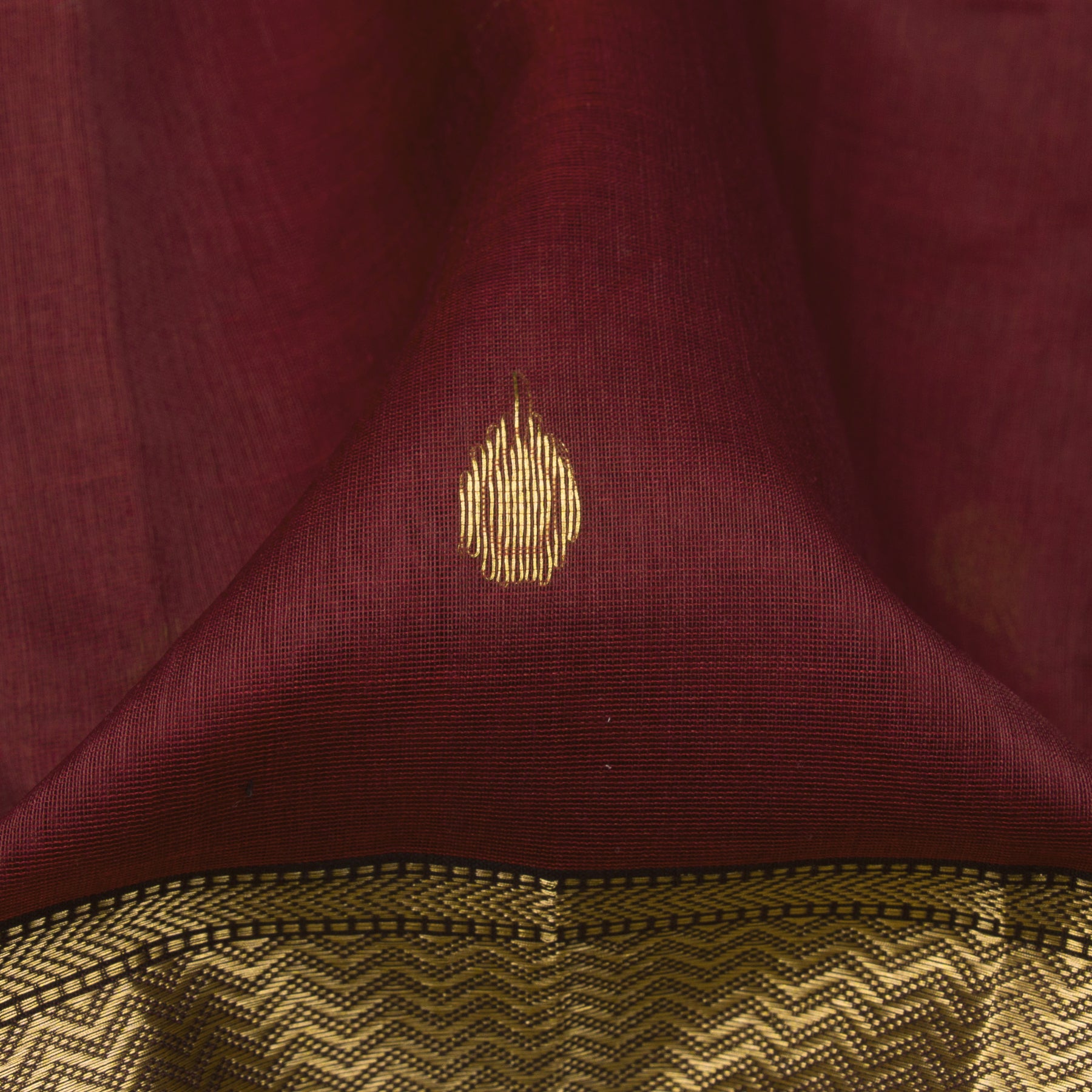 Kanakavalli Silk/Cotton Sari 23-610-HS005-14579 - Fabric View