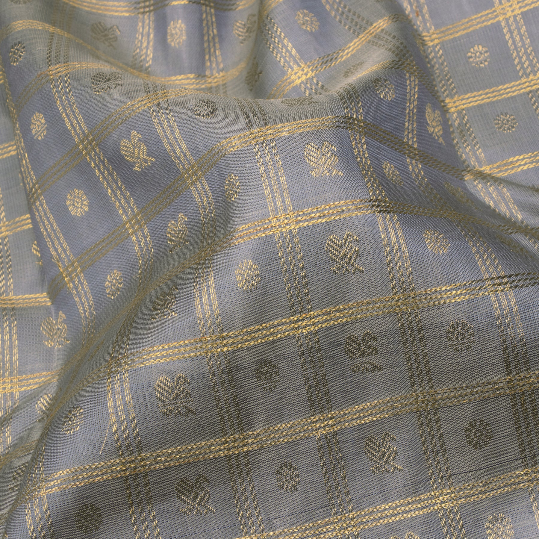 Kanakavalli Kanjivaram Silk Sari 23-611-HS001-01521 - Fabric View