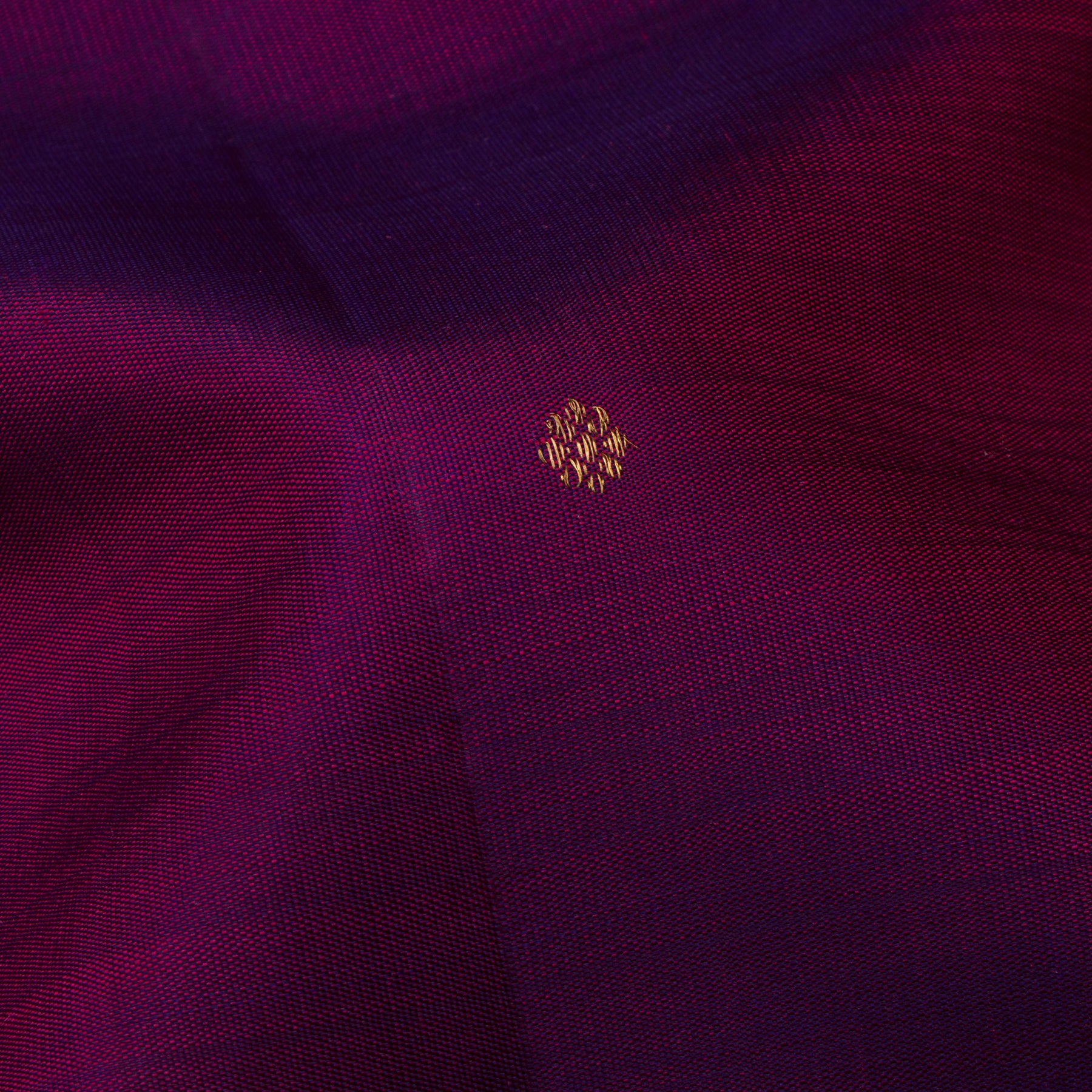 Kanakavalli Kanjivaram Silk Sari 23-611-HS001-04548 - Fabric View