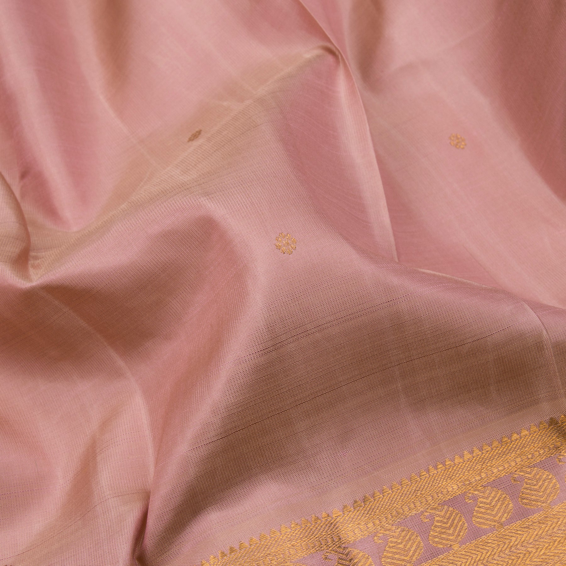 Kanakavalli Kanjivaram Silk Sari 23-611-HS001-06189 - Fabric View