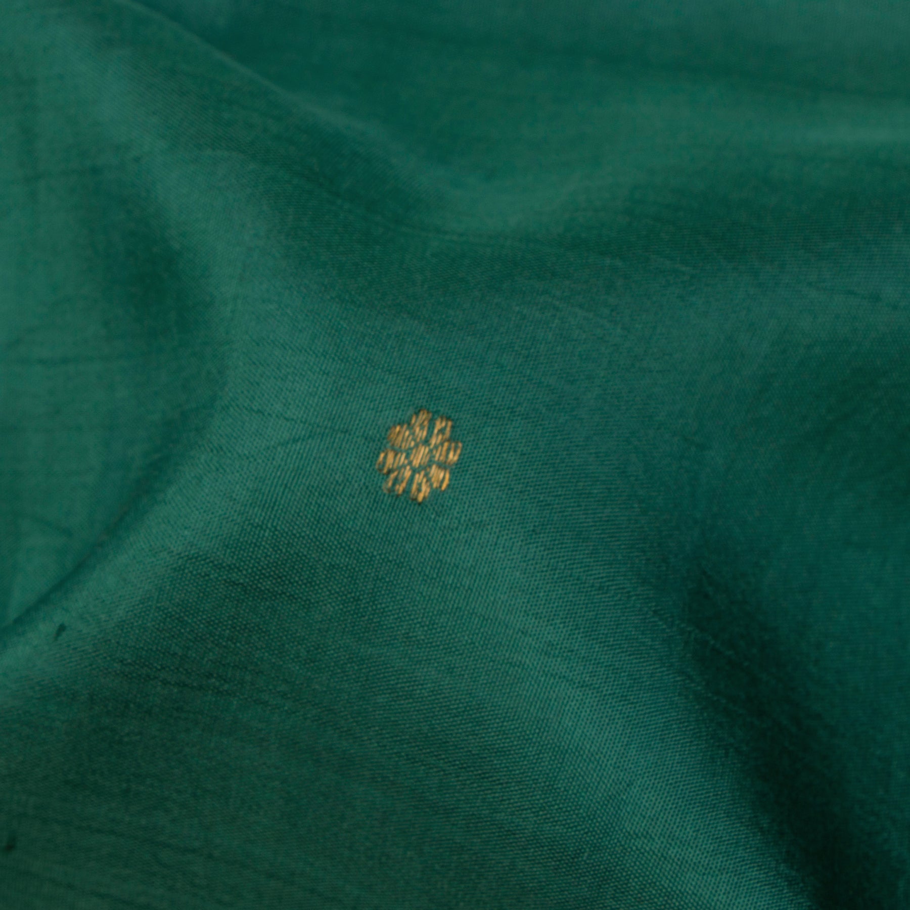 Kanakavalli Kanjivaram Silk Sari 23-611-HS001-11878 - Fabric View