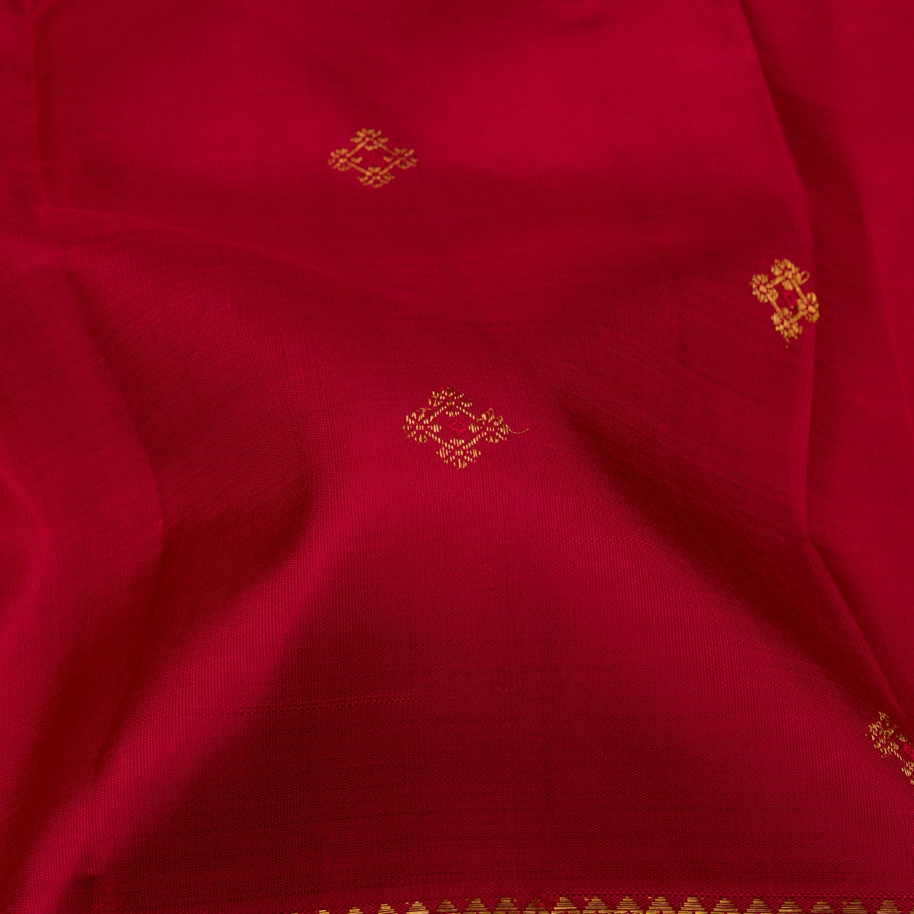 Kanakavalli Kanjivaram Silk Sari 23-611-HS001-11909 - Fabric View
