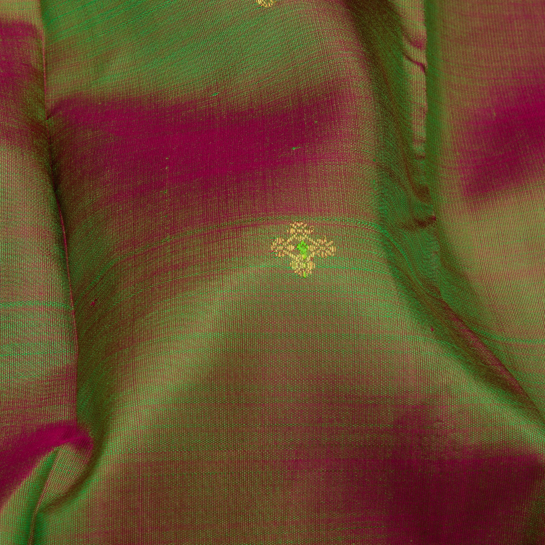 Kanakavalli Kanjivaram Silk Sari 23-611-HS001-12924 - Fabric View