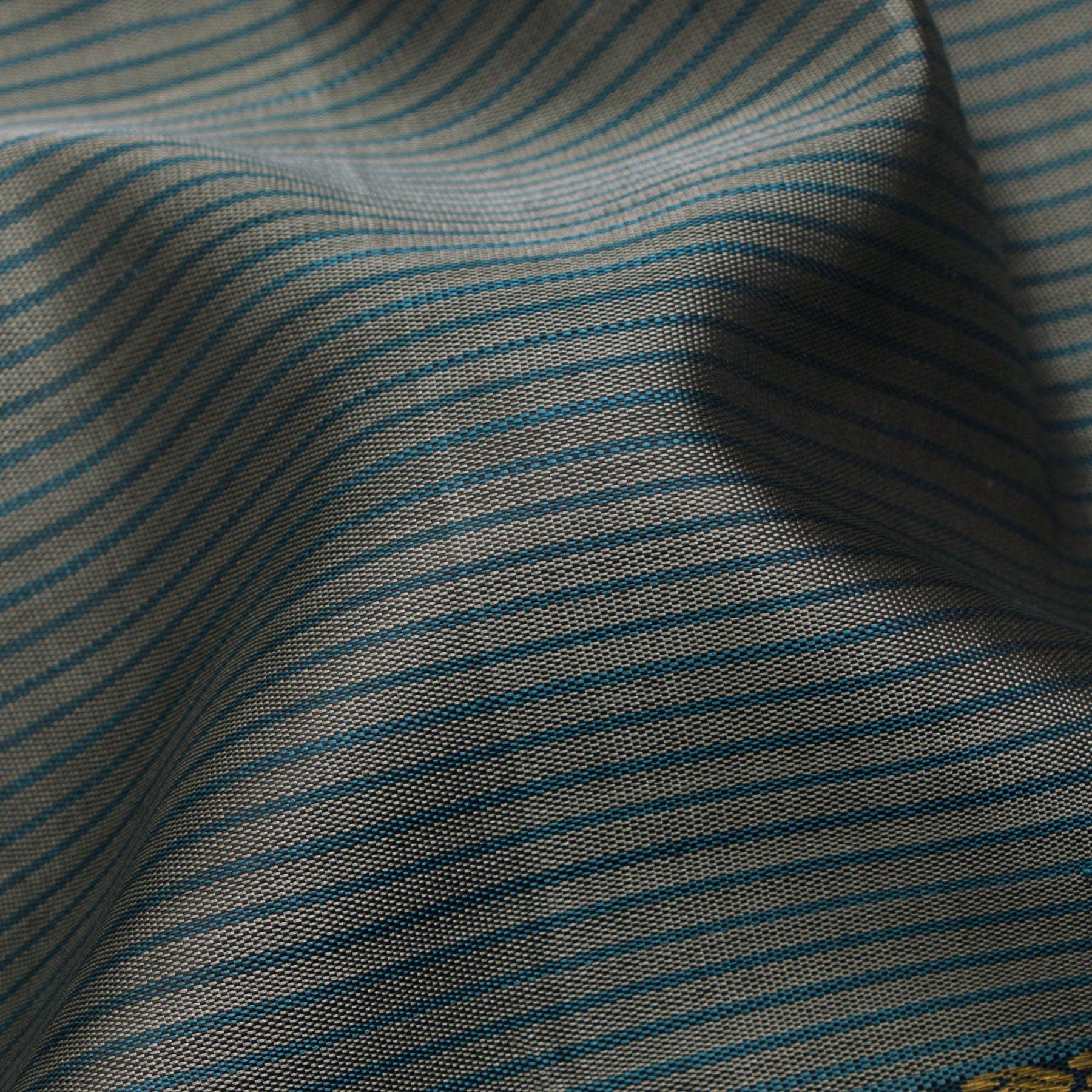 Kanakavalli Kanjivaram Silk Sari 23-611-HS001-14488 - Fabric View