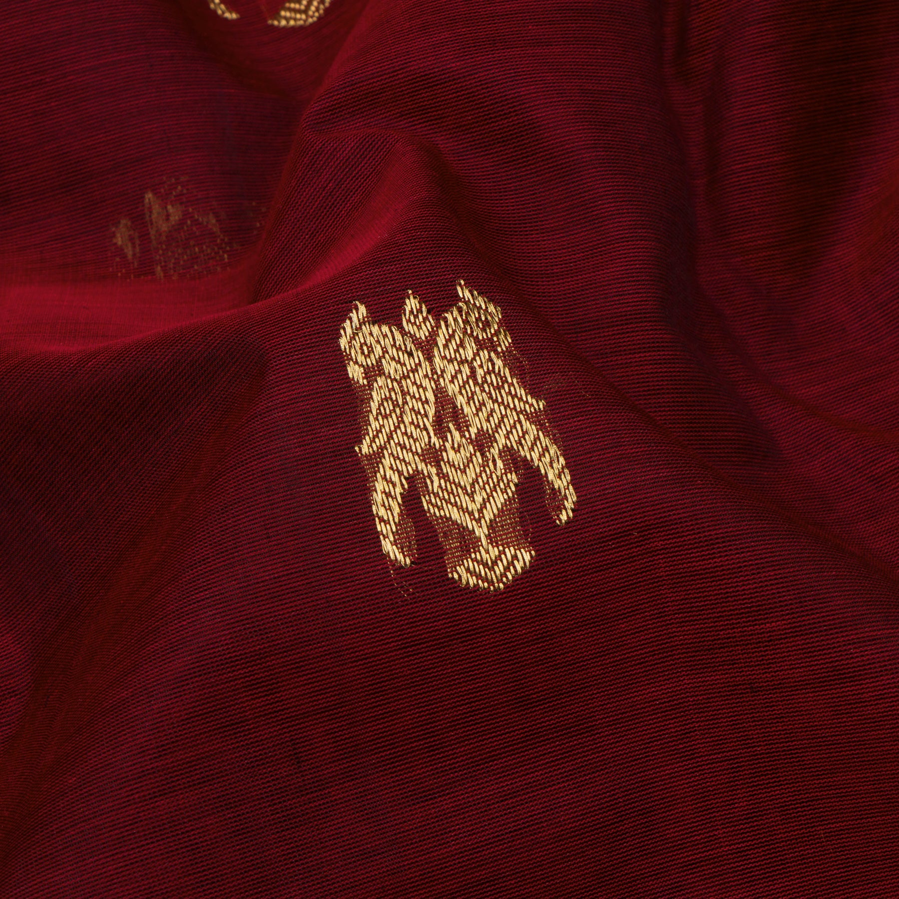 Kanakavalli Silk/Cotton Sari 23-613-HS005-14211 - Fabric View