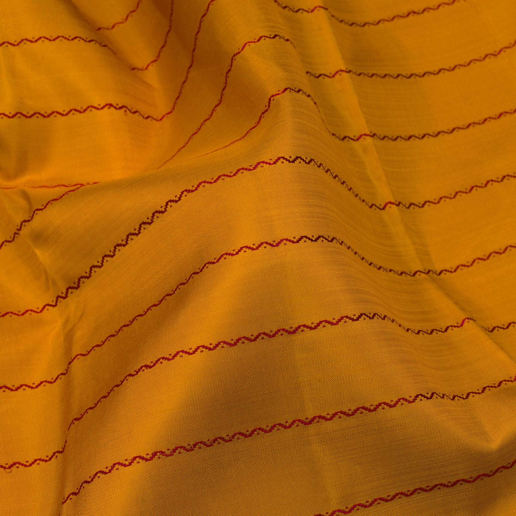 Kanakavalli Kanjivaram Silk Sari 24-040-HS001-04651 - Fabric View