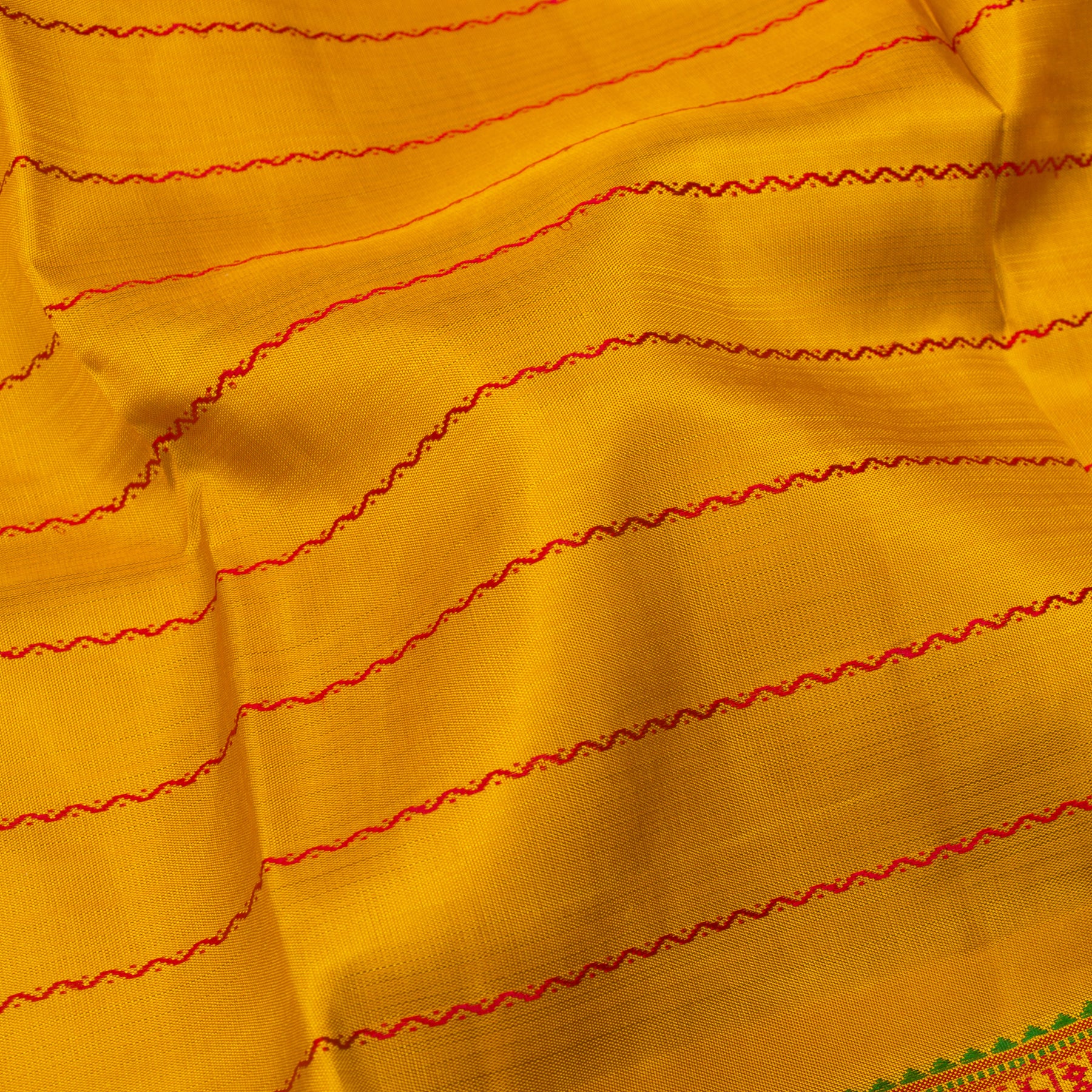 Kanakavalli Kanjivaram Silk Sari 24-040-HS001-08051