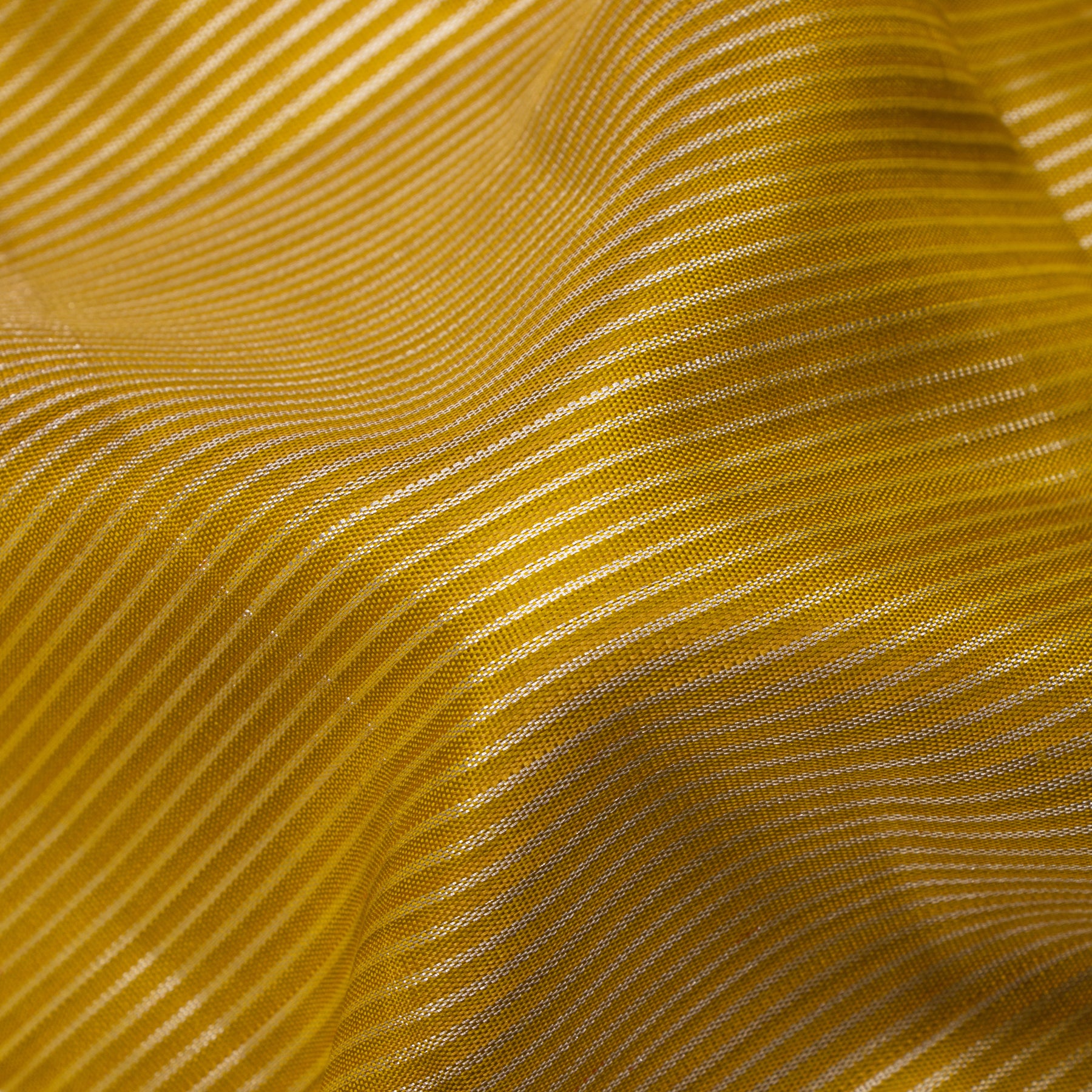 Kanakavalli Kanjivaram Silk Sari 24-040-HS001-08080 - Fabric View