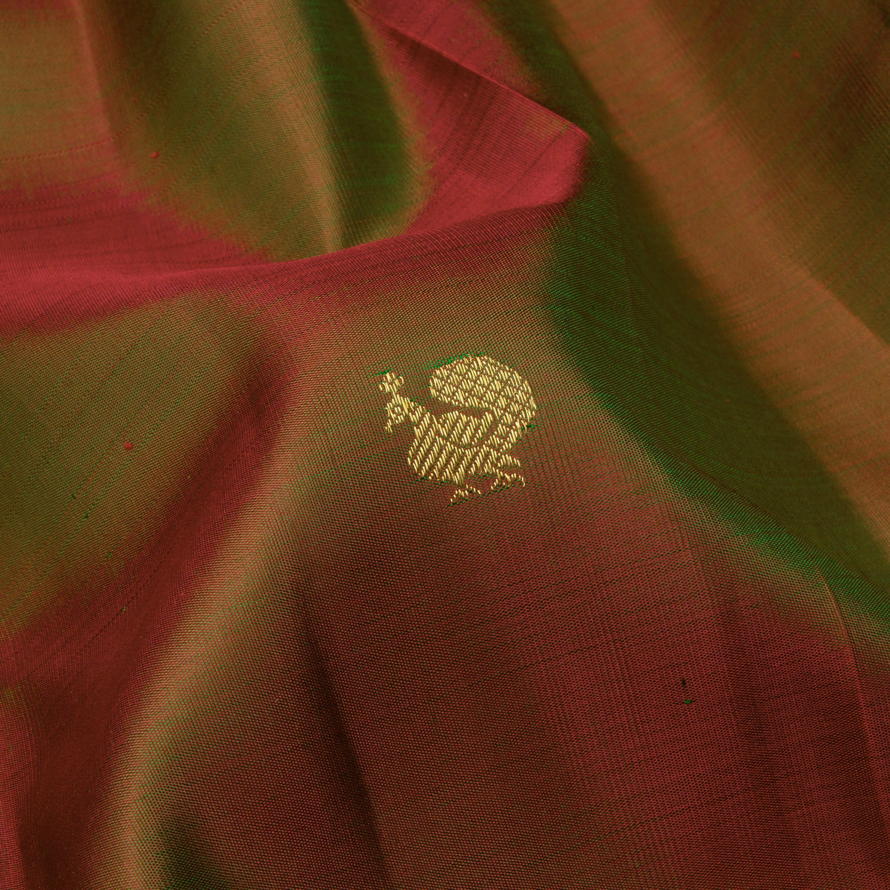 Kanakavalli Kanjivaram Silk Sari 24-040-HS001-10509 - Fabric View