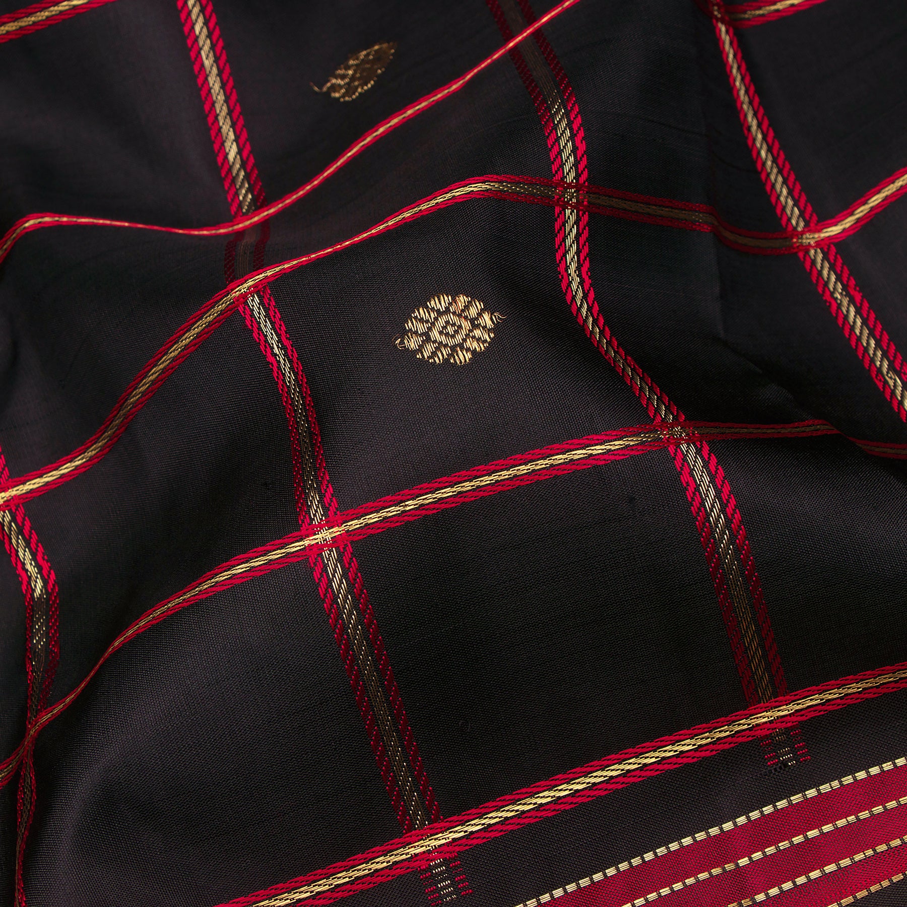 Kanakavalli Kanjivaram Silk Sari 24-040-HS001-10945 - Fabric View