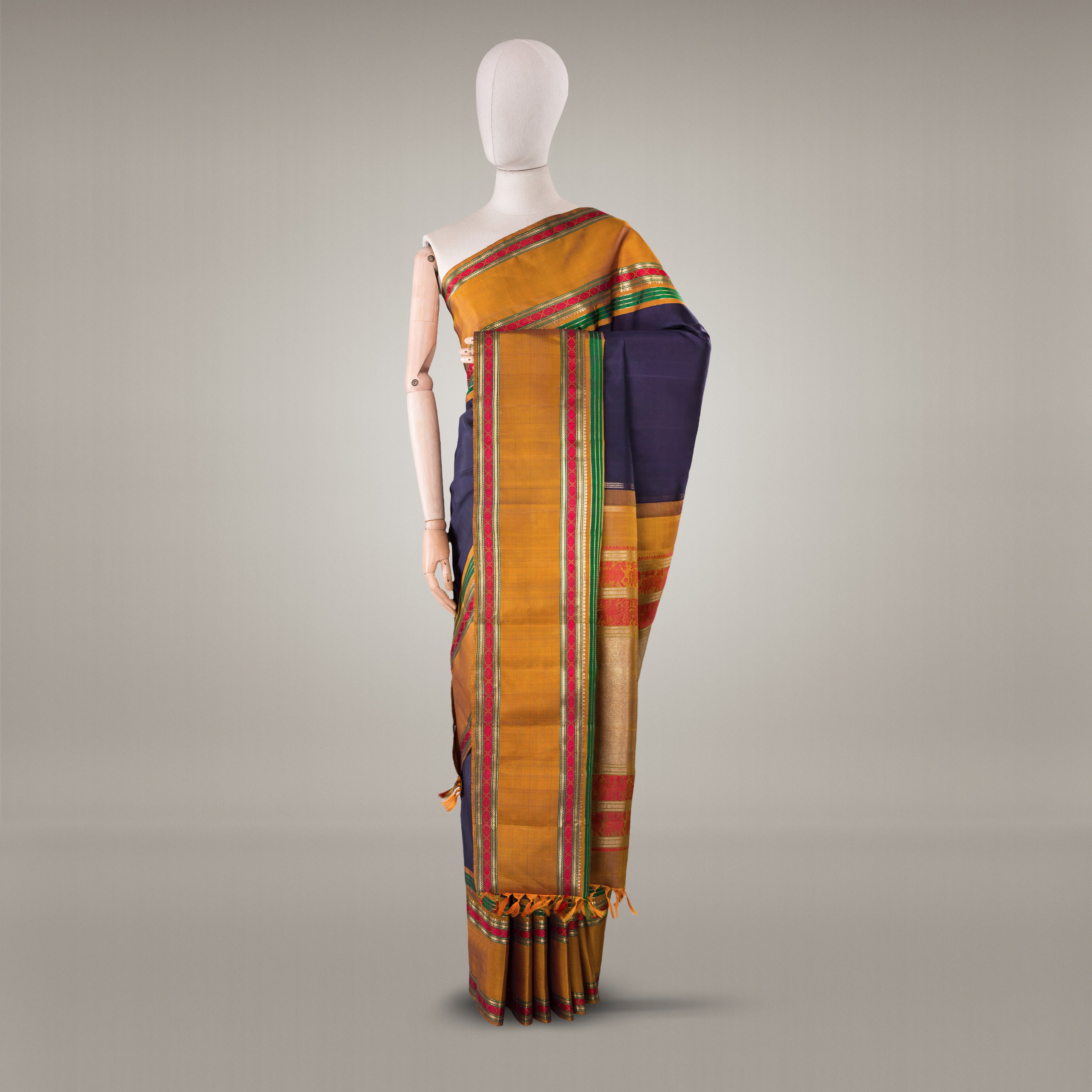 Kanakavalli Kanjivaram Silk Sari 23-041-HS001-00880 - Drape View