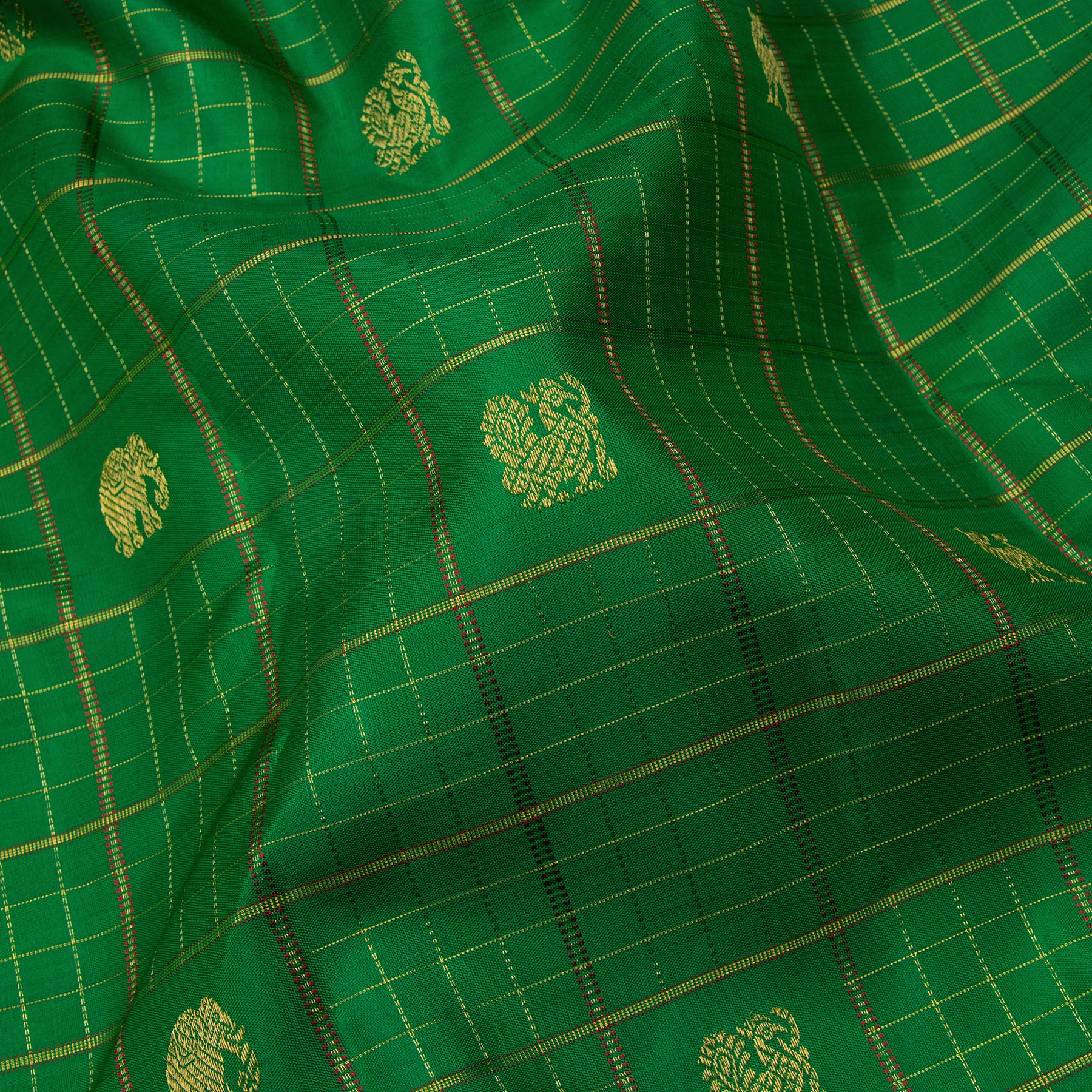 Kanakavalli Kanjivaram Silk Sari 24-041-HS001-04749 - Fabric View