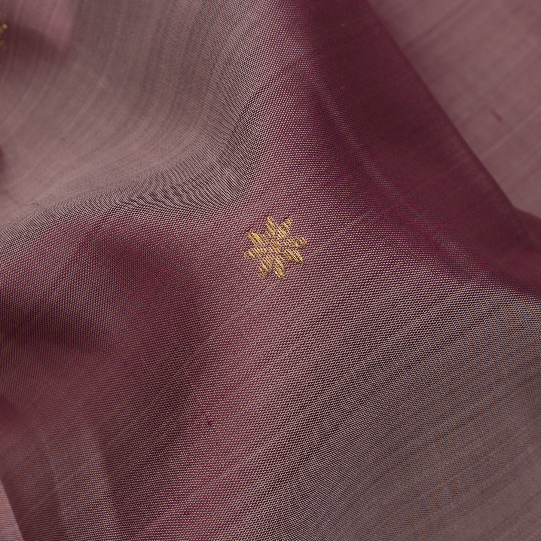 Kanakavalli Kanjivaram Silk Sari 24-041-HS001-06945 - Fabric View