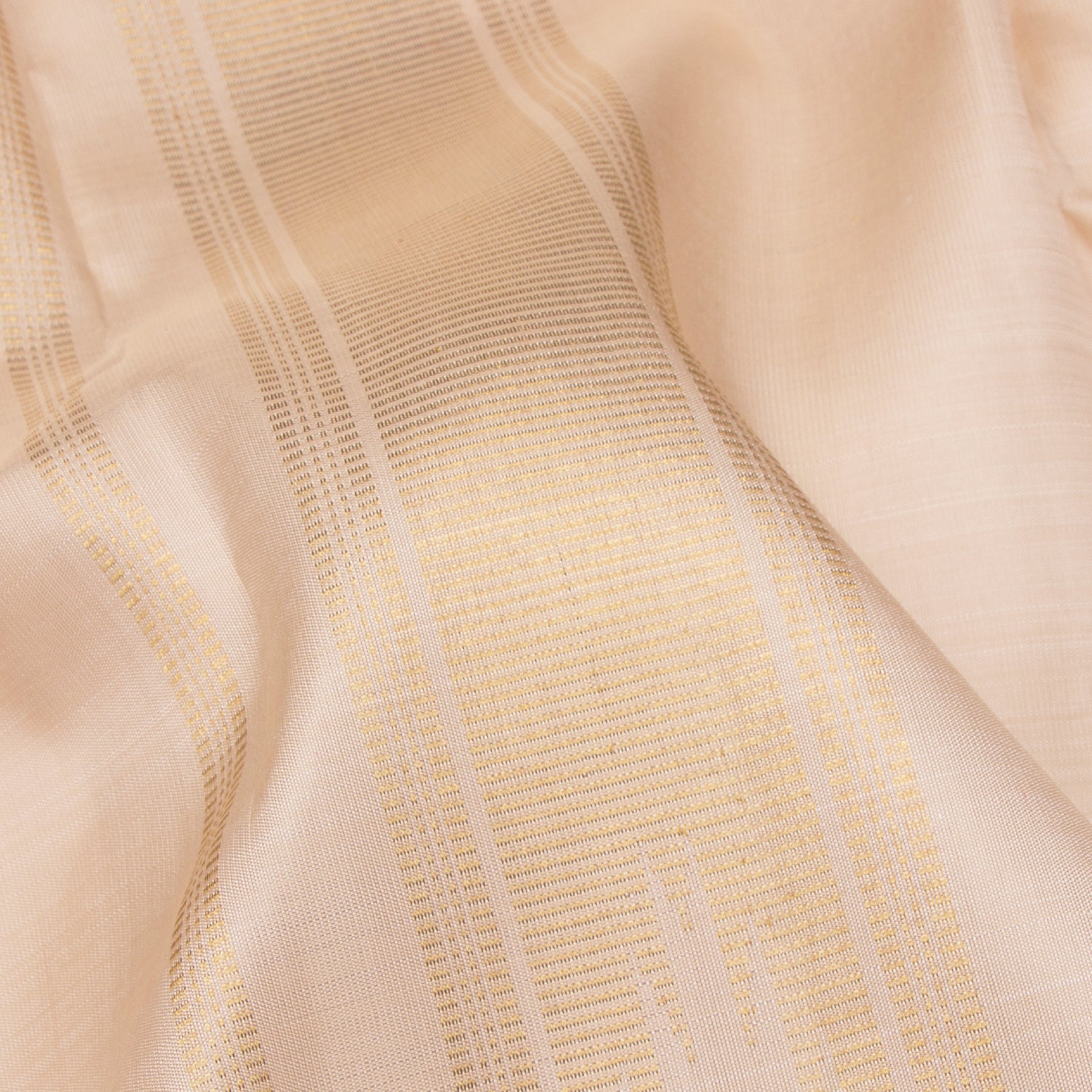 Kanakavalli Kanjivaram Silk Angavastram CO-ORD 24-110-AF001-09795 - Detailed Fabric View