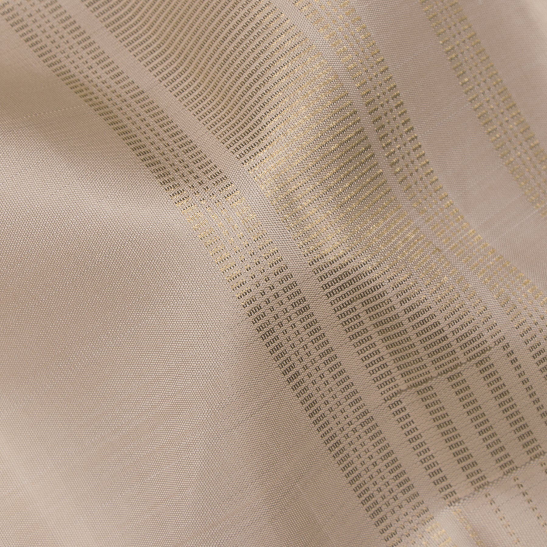 Kanakavalli Kanjivaram Silk Angavastram CO-ORD 24-110-AF001-14660 - Detailed Fabric View