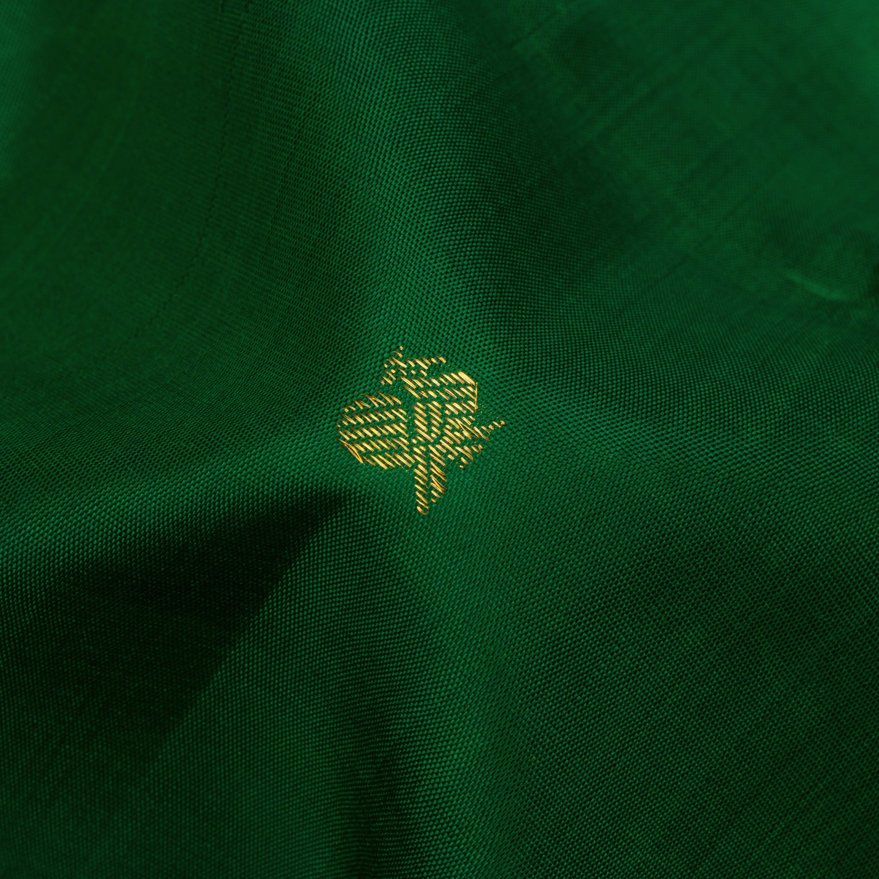 Kanakavalli Kanjivaram Silk Sari 24-110-HS001-00545 - Fabric View