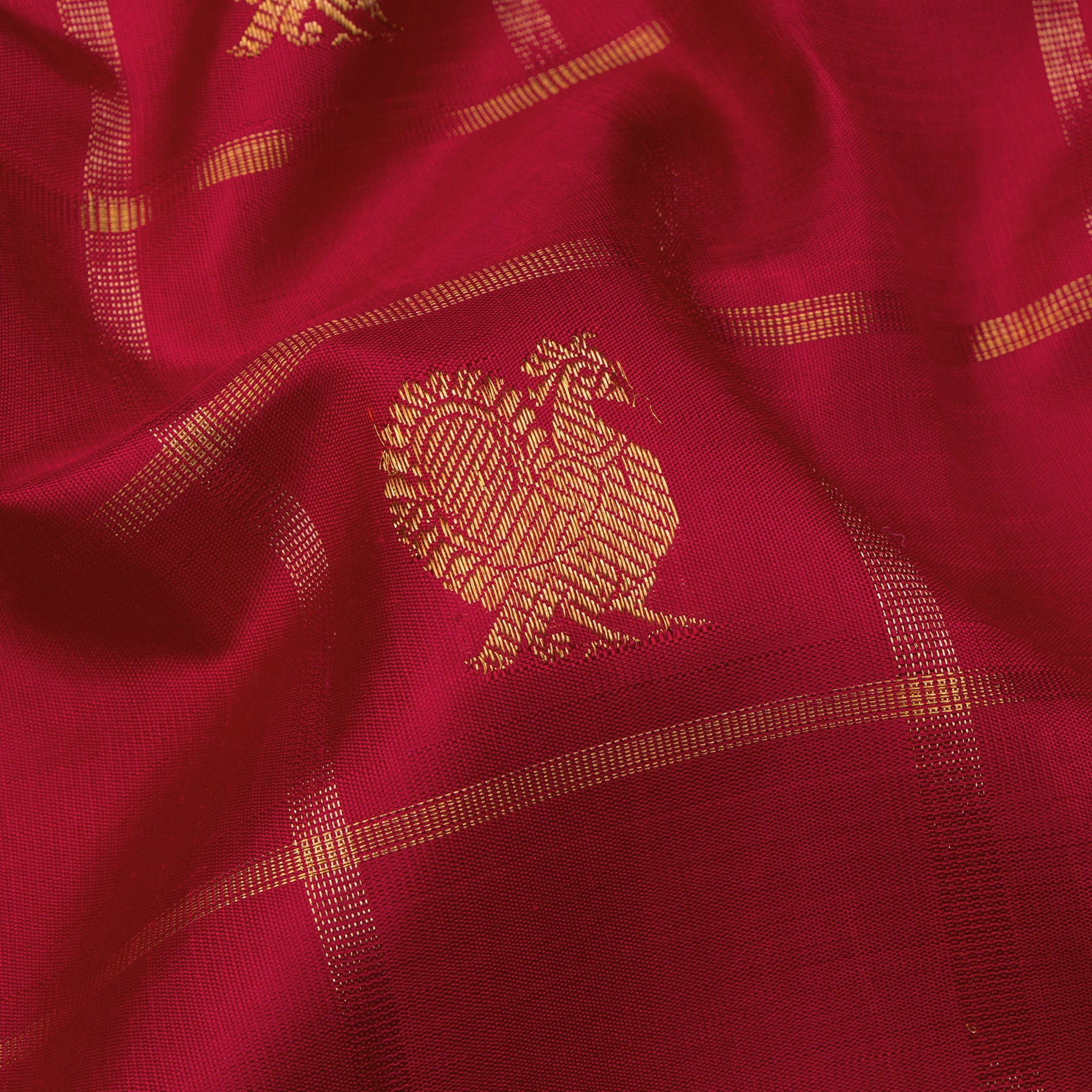 Kanakavalli Kanjivaram Silk Sari 24-110-HS001-00553 - Fabric View