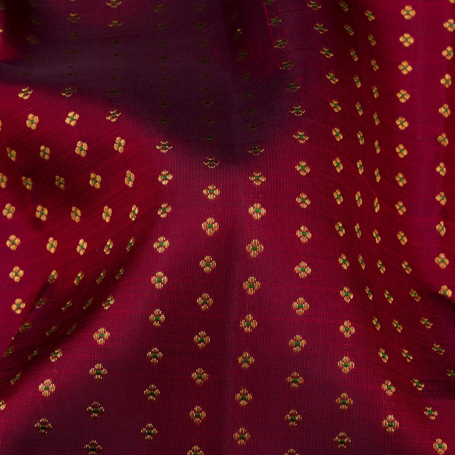 Kanakavalli Kanjivaram Silk Sari 24-110-HS001-00659 - Fabric View