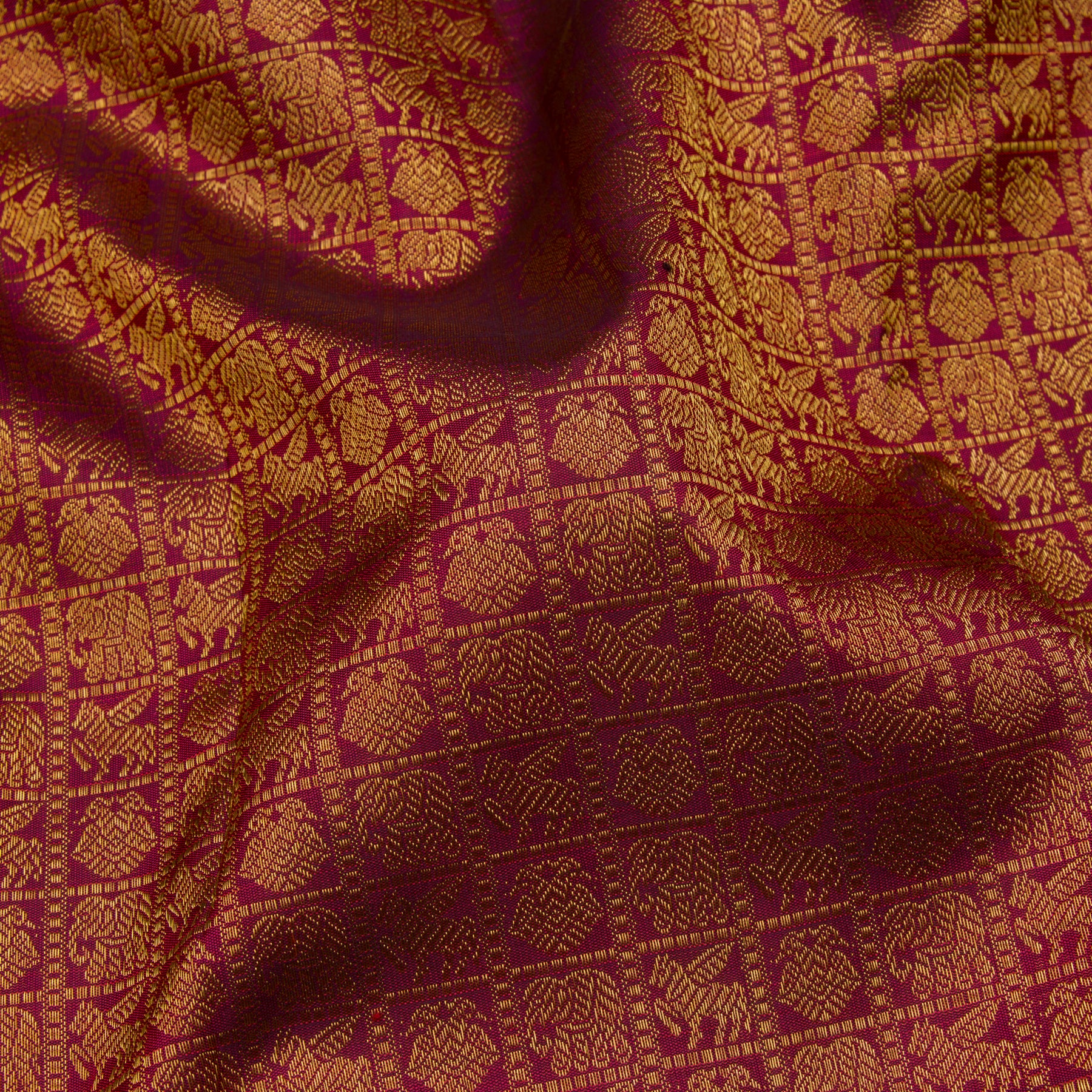 Kanakavalli Kanjivaram Silk Sari 24-110-HS001-01017 - Fabric View