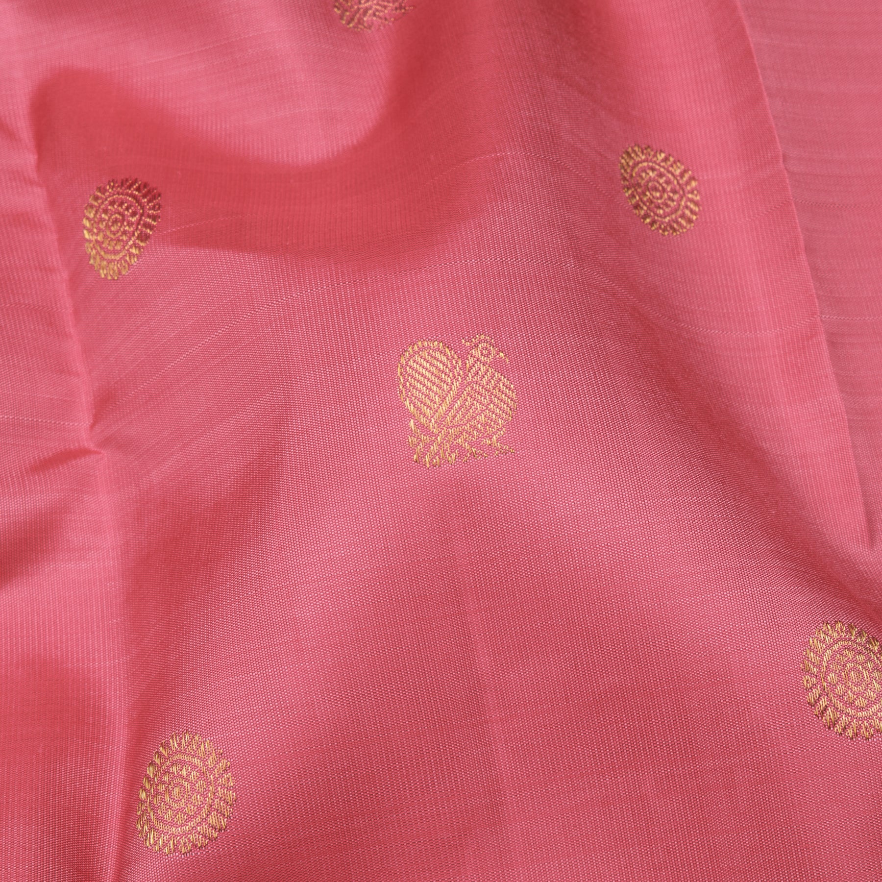Kanakavalli Kanjivaram Silk Sari 24-110-HS001-01782 - Fabric View